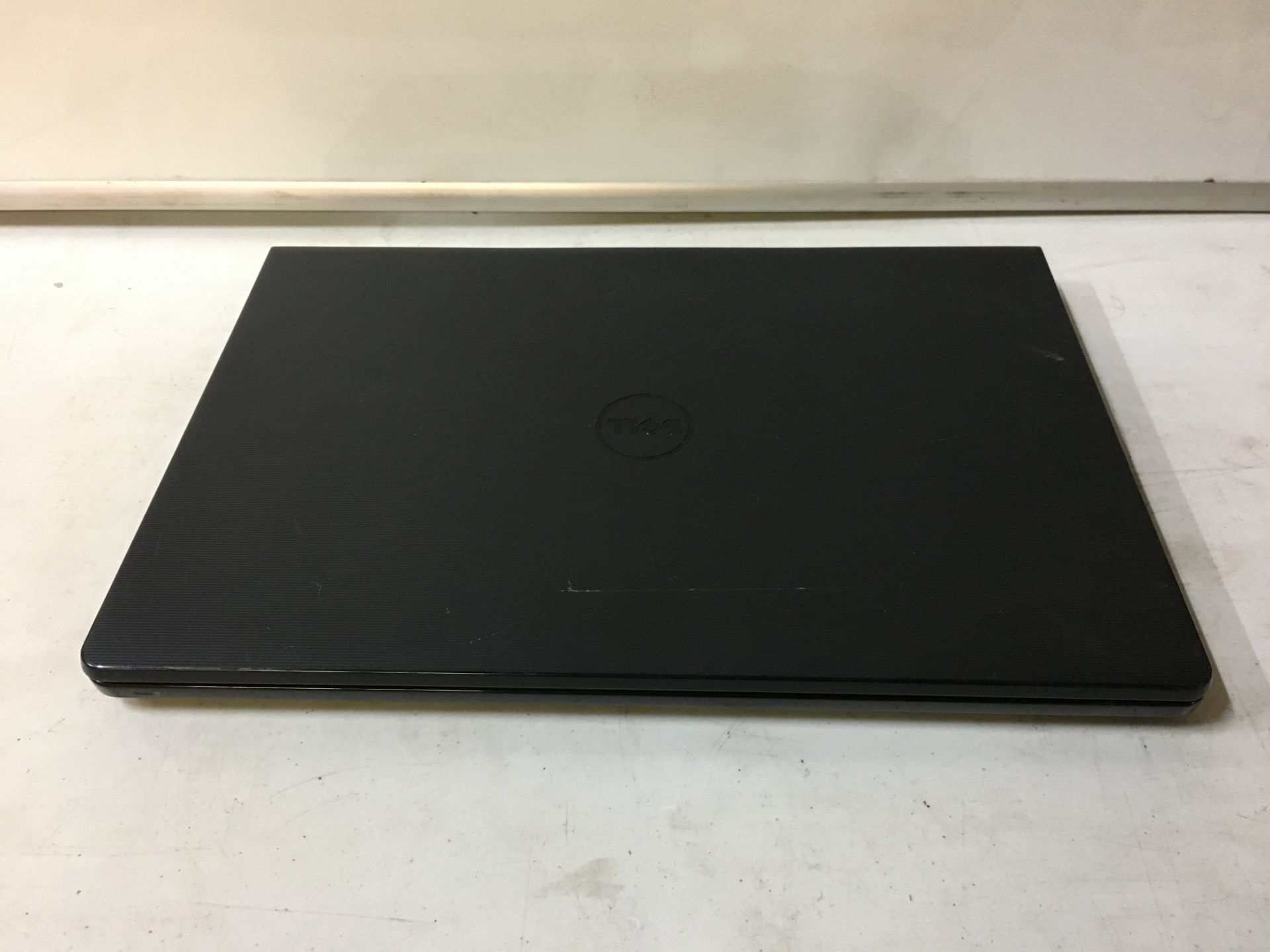 Dell Vostro 3558 Laptop 15.5" Intel Core i3-5005U 2.00GHz - Image 3 of 5