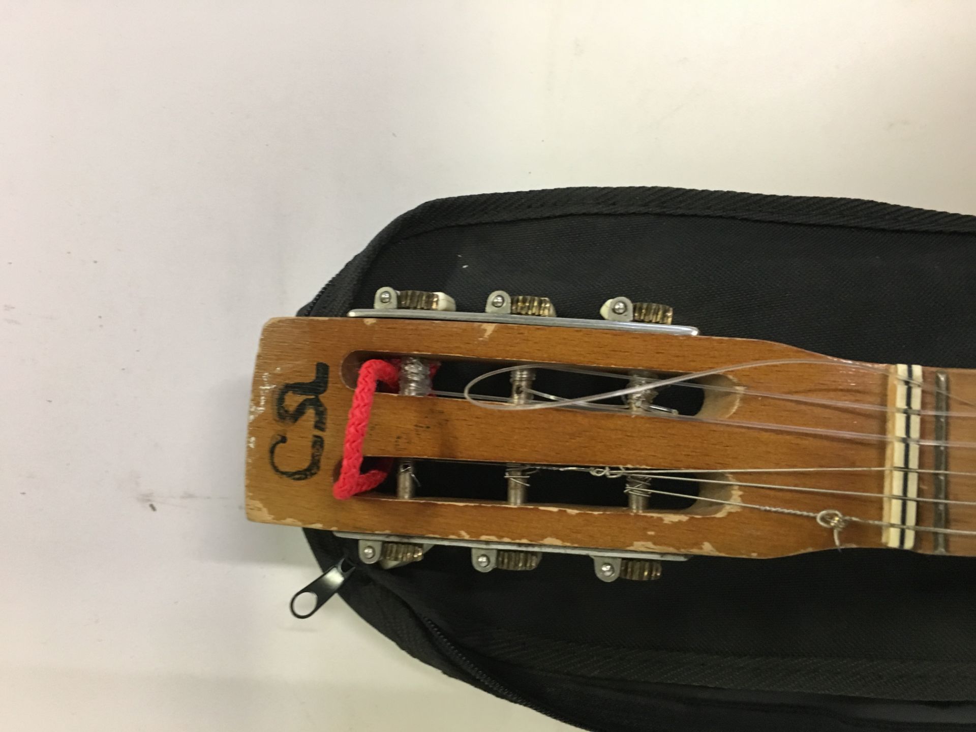 Unbranded Acoustic Guitar| In Bag | Minor Damage - Image 4 of 6