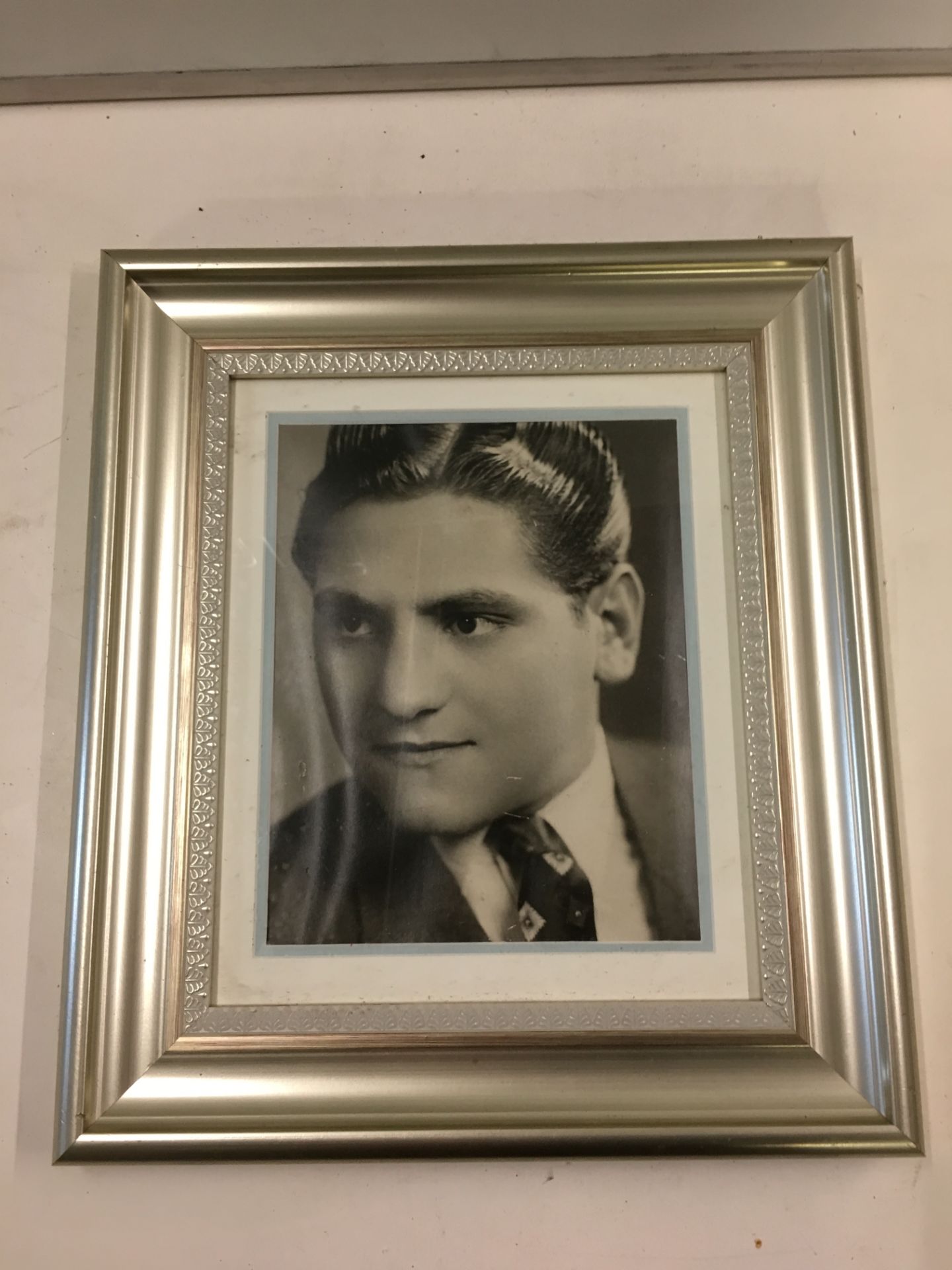 1 x Silver Framed Al Capone Picture