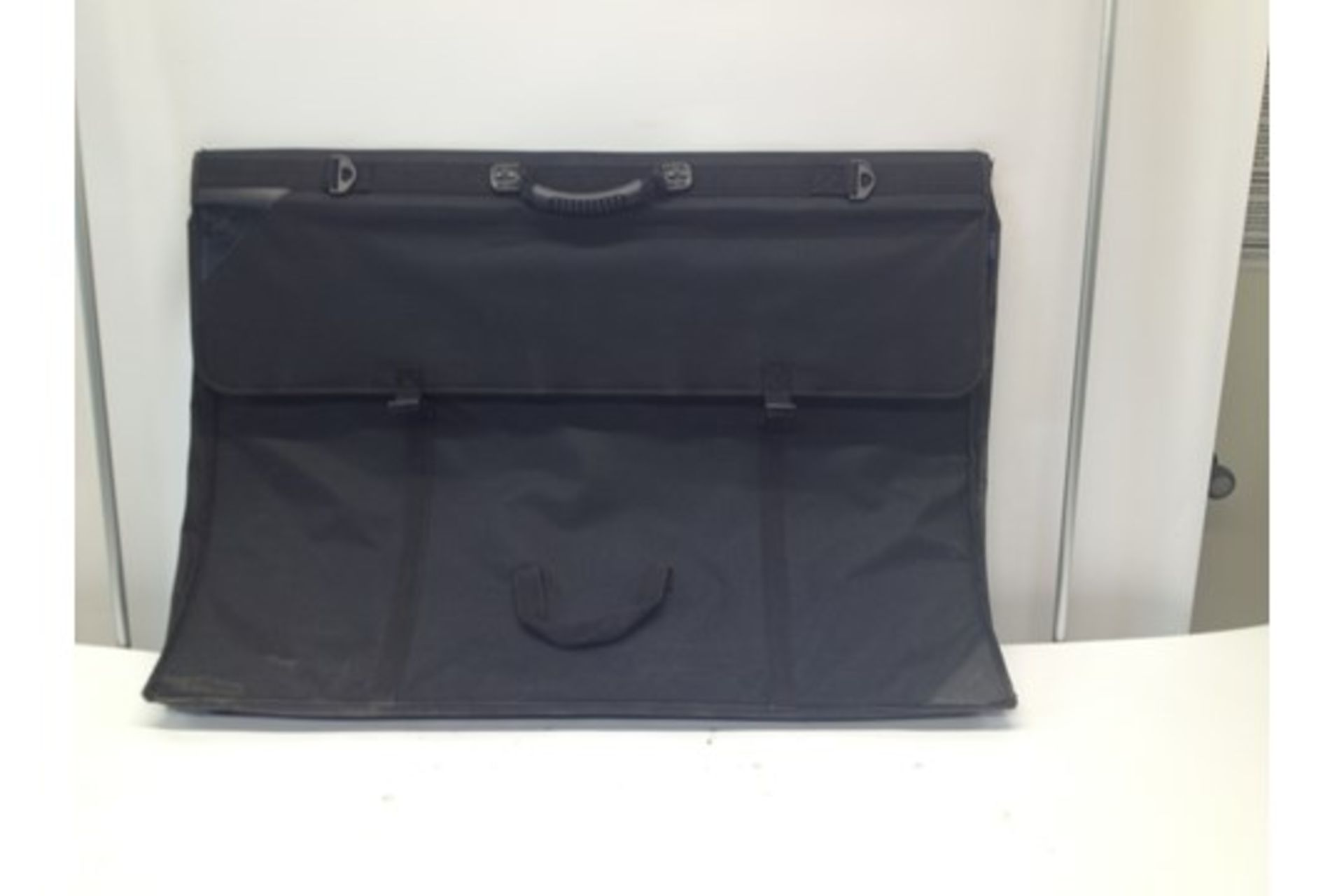 2 x Mapac A3 Carry Bags - Image 2 of 2