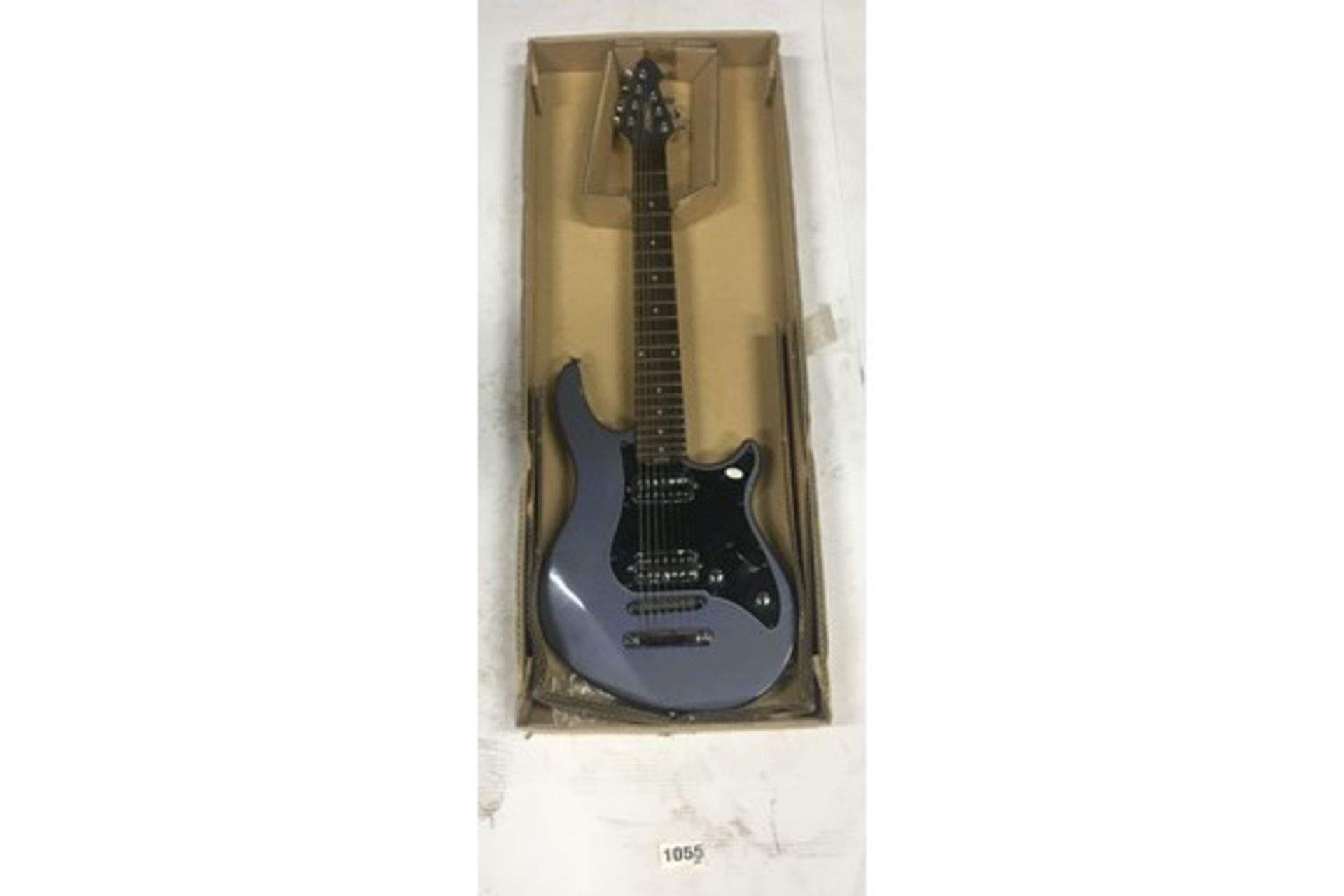 Peavey Predator Plus ST7 Electric Guitar