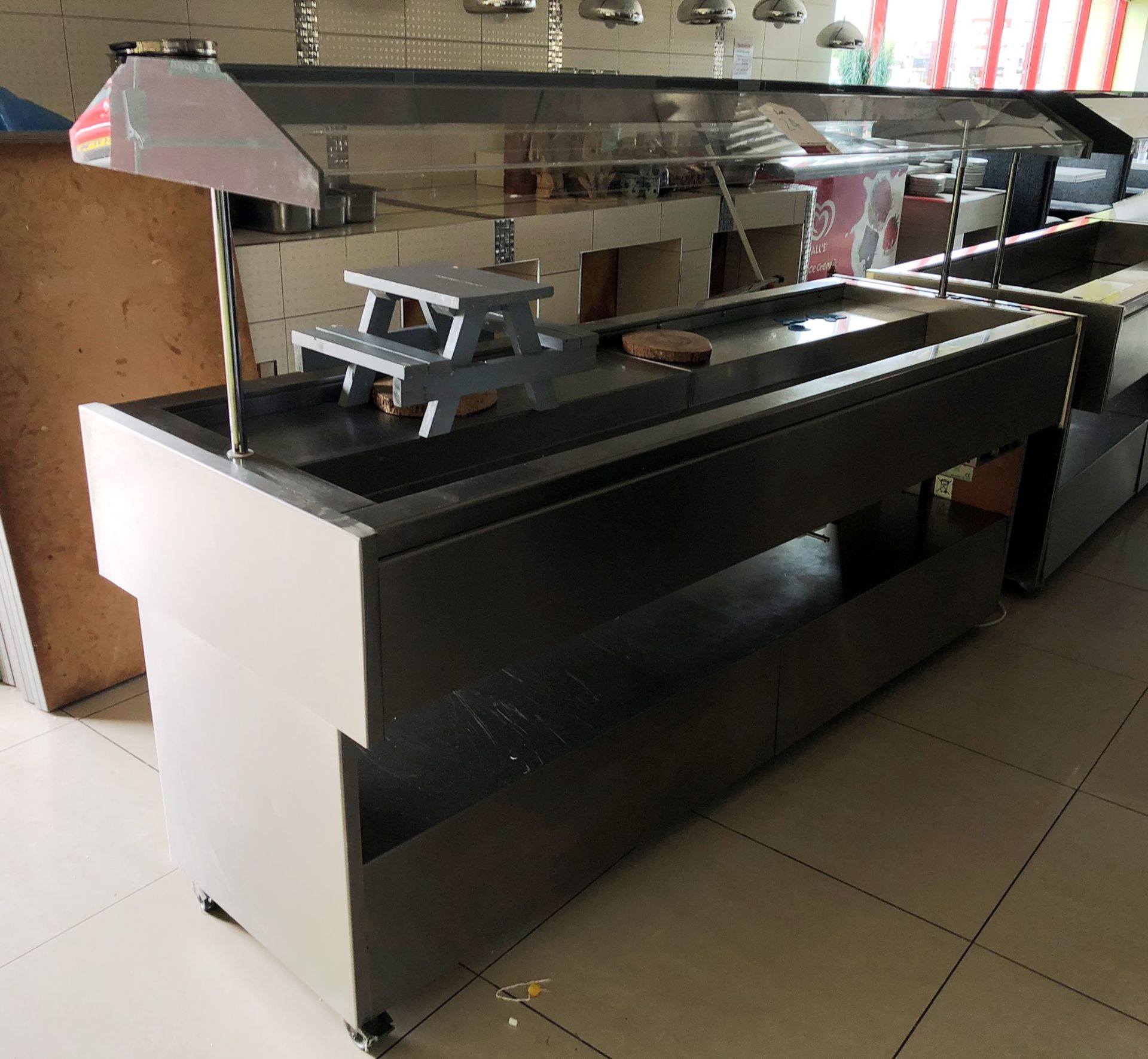 Afinox Koro 6-1 REFR M-CH Refrigerated Buffet Unit | YOM: 2005