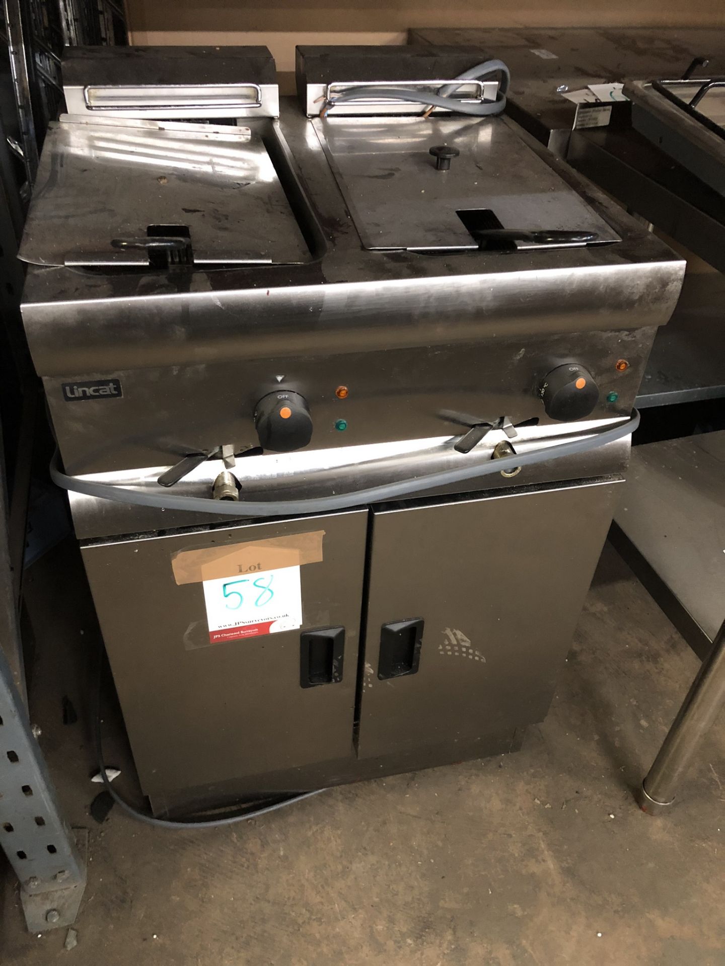 Lincat Silverlink 600 Double Basket Electric Fryer