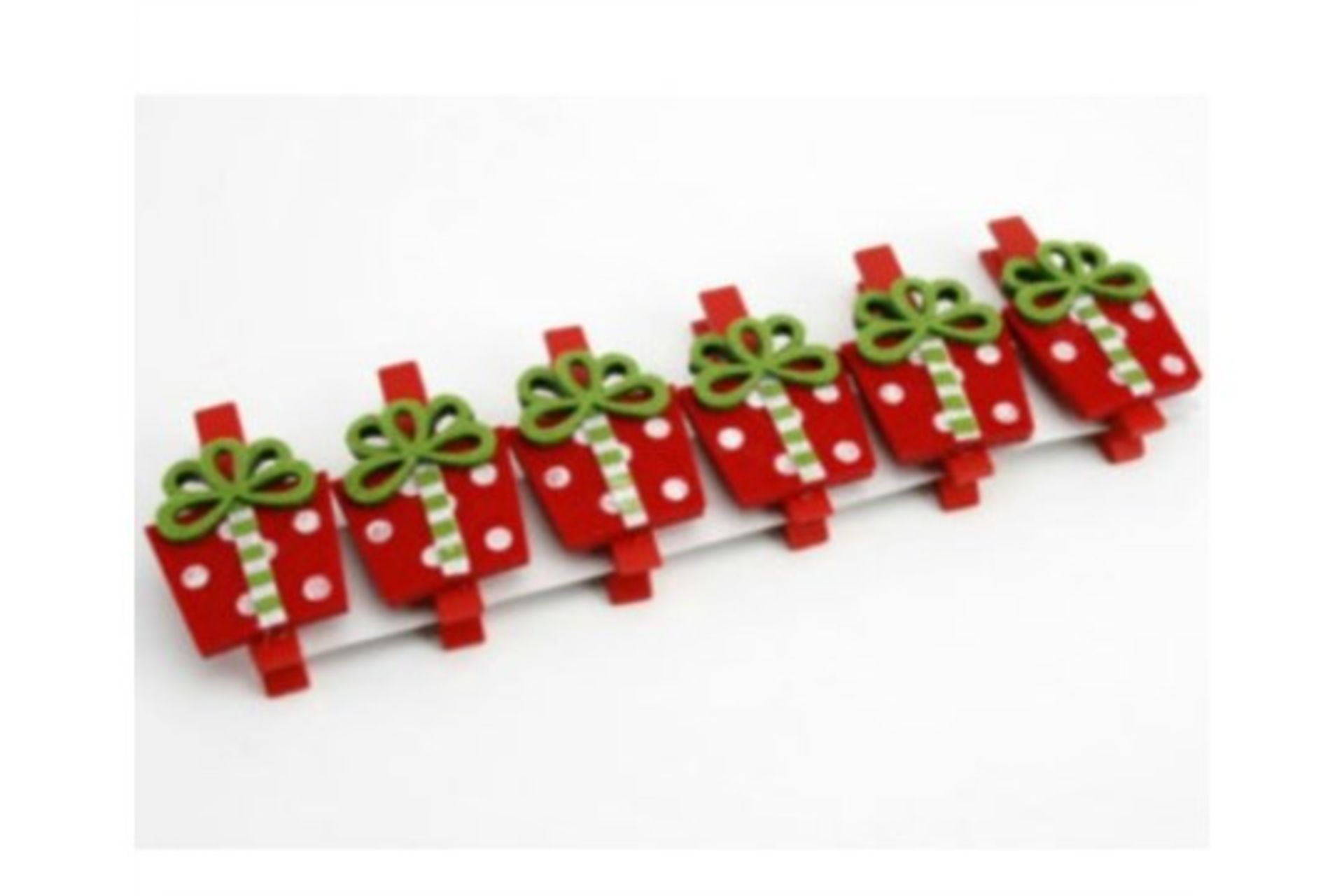 135 x Quirky felt christmas card present pegs