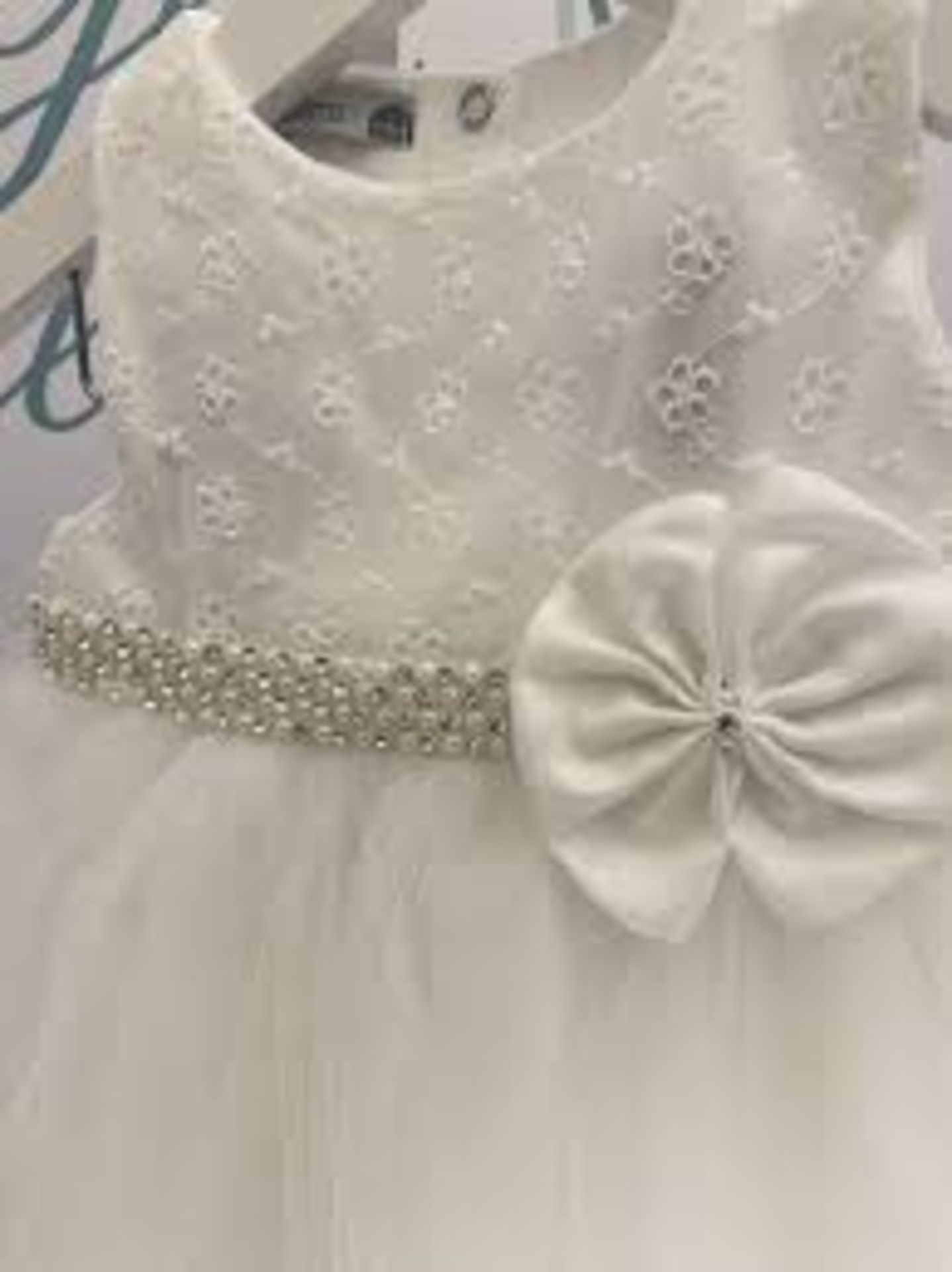 35+ Flowergirl, Bridesmaid, Holy Communion Dresses. Total Estimated RRP£2,625. See description. - Image 4 of 4