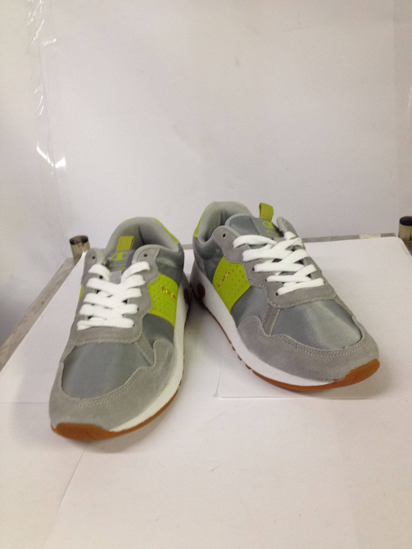 1 x Champion Trainers | VX Trainer | Colour: Dog/Yellow | UK Size: 6 | RRP £ 80 - Image 2 of 2