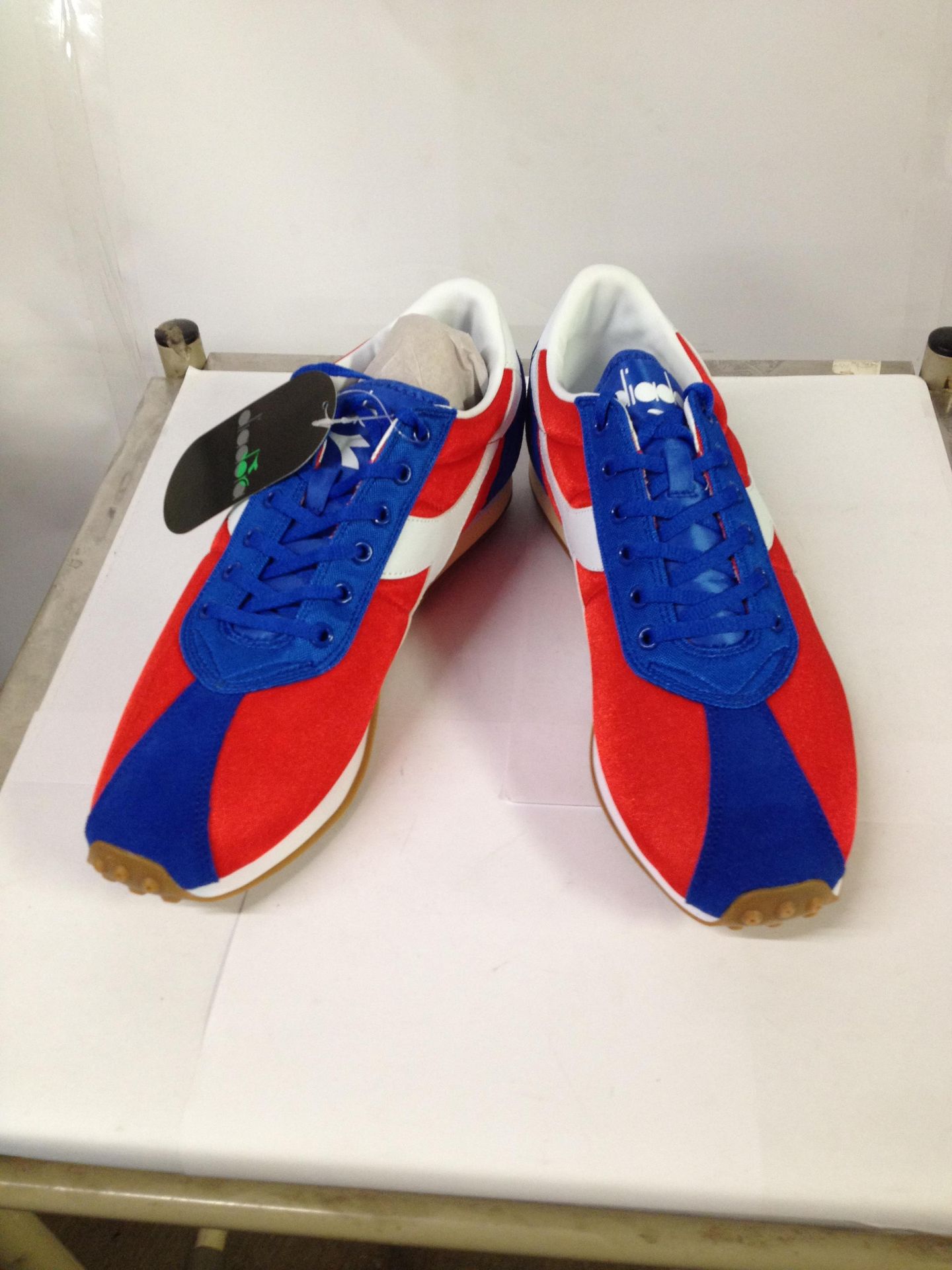 1 x Diadora Trainers | Siro | Colour: Red/Blue | UK Size: 11 | RRP £ 65