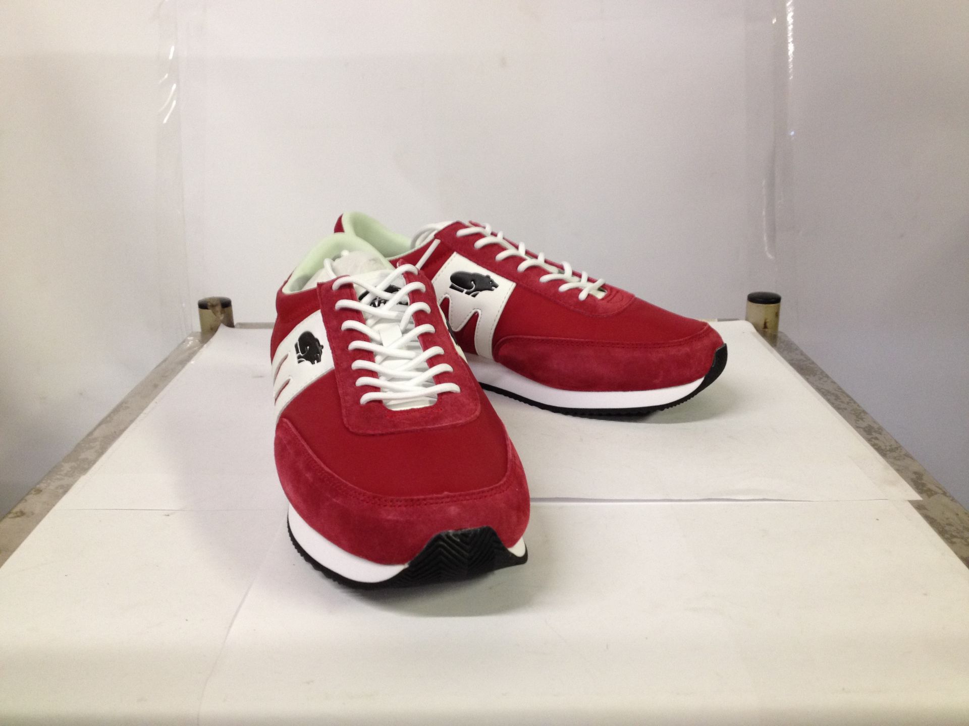 1 x Karhu Trainers | Albatross | Colour: Red Dahlia/White | UK Size: 7 | RRP £ 105 - Image 2 of 2