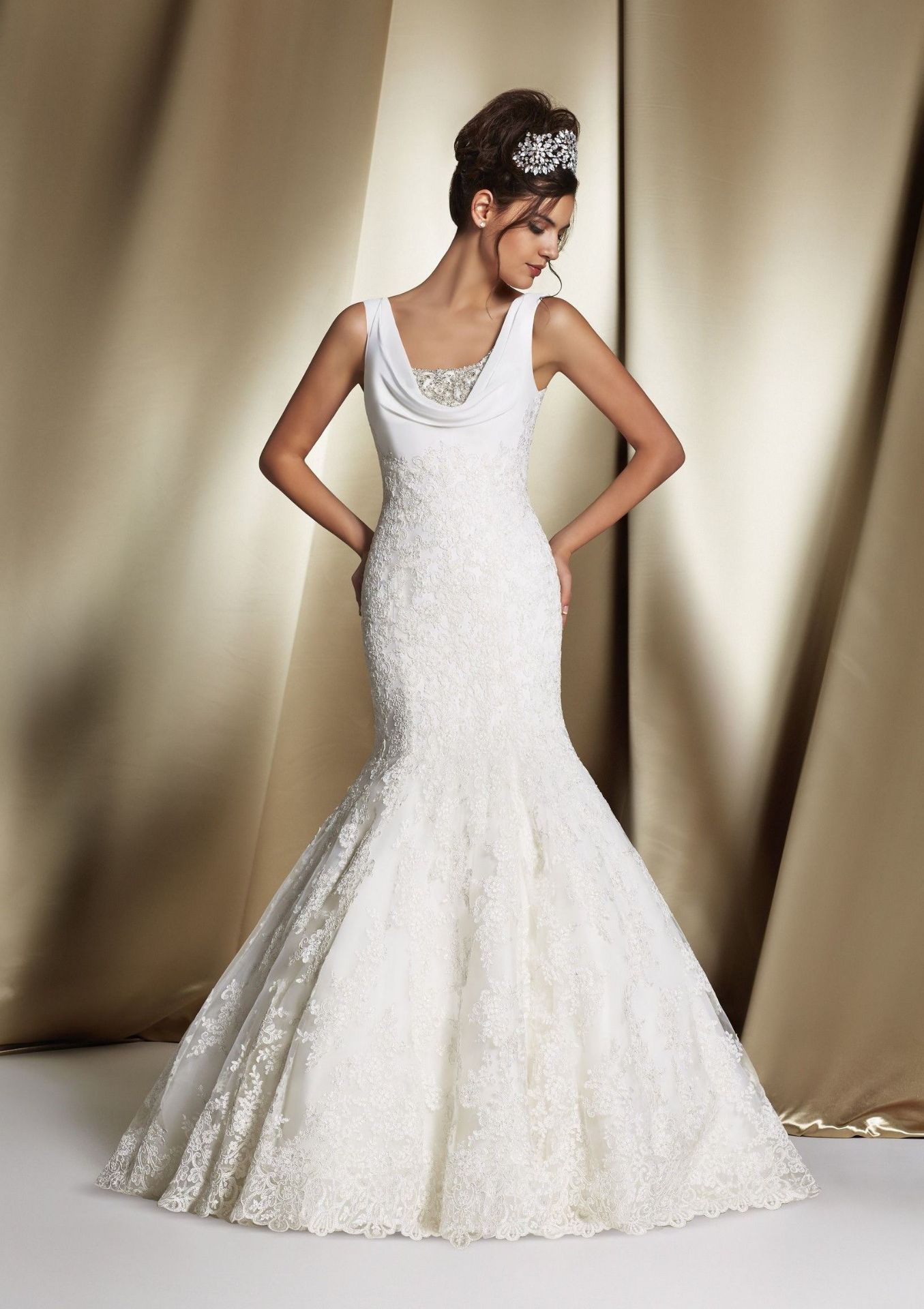 220+ Full Length Bridal Gowns. Total Estimated RRP£250,000. - Image 2 of 6