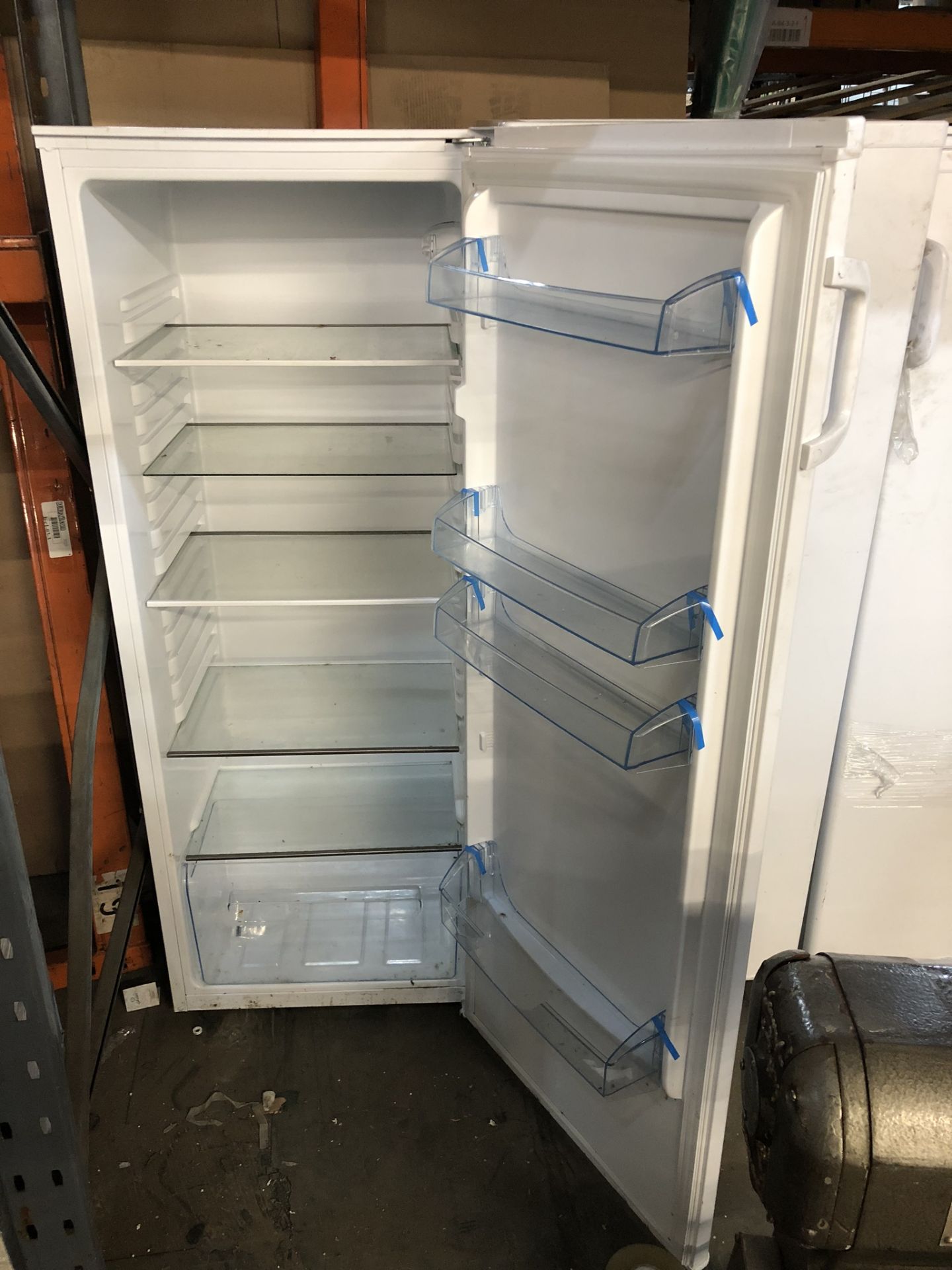 Fridgemaster Upright Refrigerator - Image 2 of 2