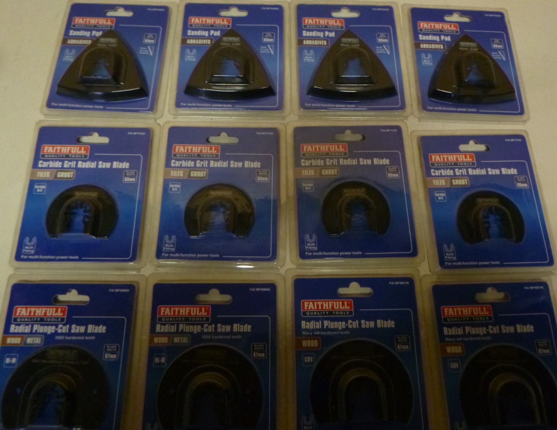 12 x Faithfull saw blades and sanding pads, as listed | RRP £ 79.48