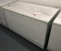 Frigidaire FC404C/BNi425 Chest Freezer