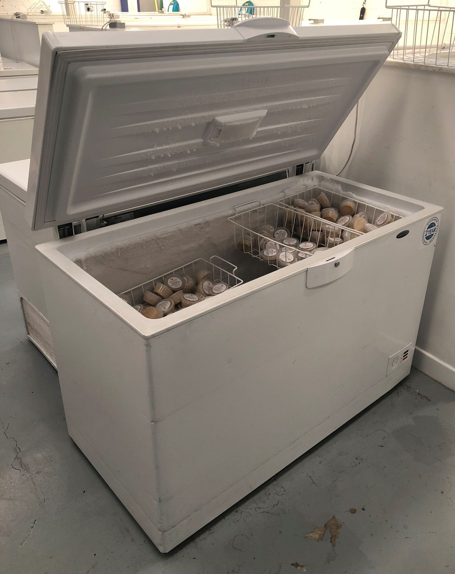 Beko Iceking CFAP400 Chest Freezer - Bild 2 aus 4