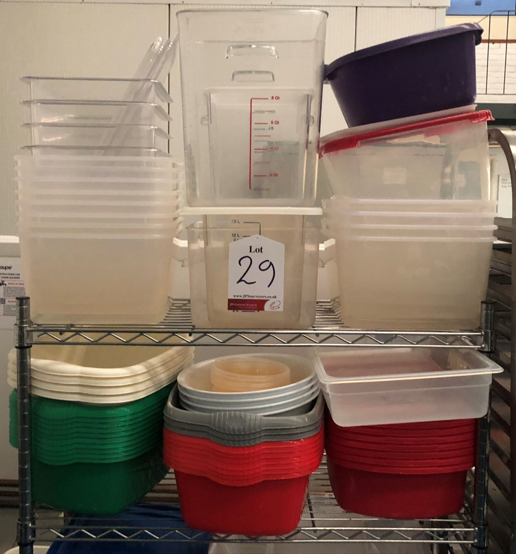 Quantity of Plastic Measuring Jugs, Containers & Bowls as per pictures | RACKS NOT INCLUDED - Bild 4 aus 9
