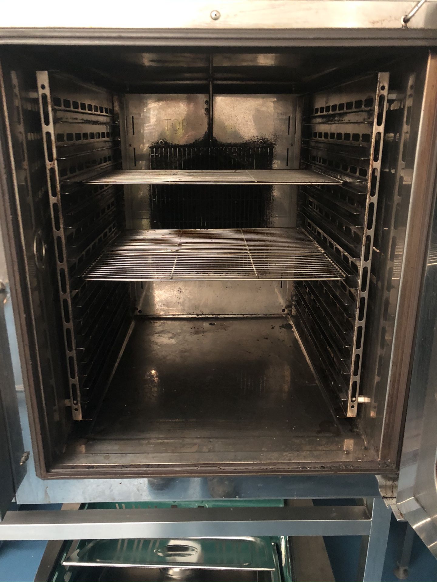 Electrolux ECF/E102/1 Electric Oven - Image 4 of 7