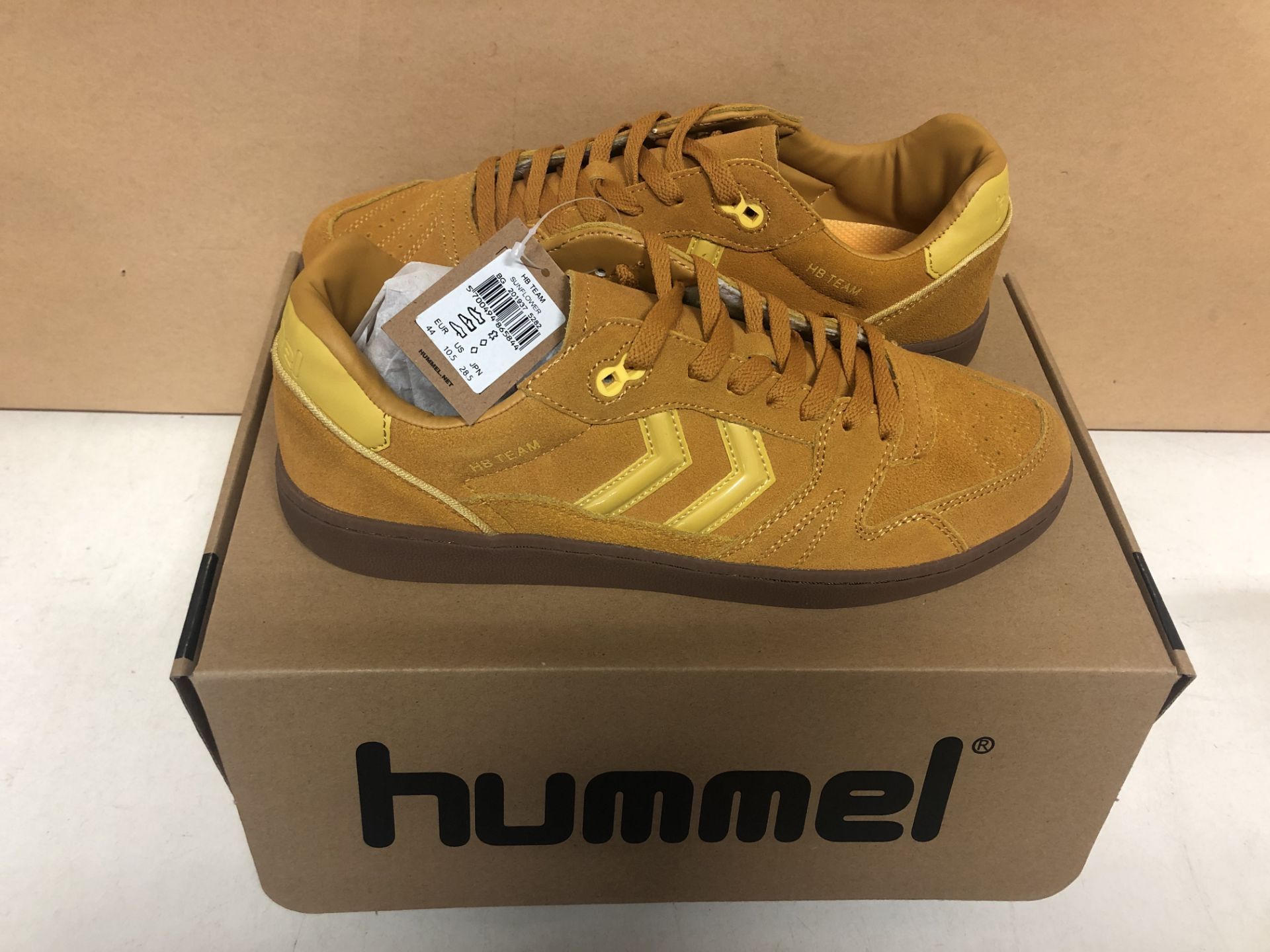 1 x hummel Team Shoes Yellow HB, Sunflower, 44 (EU) 201937_5282 Size: 44 EU | EAN: 5700494865844 - Image 5 of 5