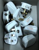 10 x SMJ Electrical TW13FP Fused Plug, White | EAN: 5060038161529 | RRP £10.9