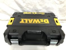 1 x Dewalt DCF887M1-GB DCF887M1 XR Brushless Lithium-Ion Impact Driver