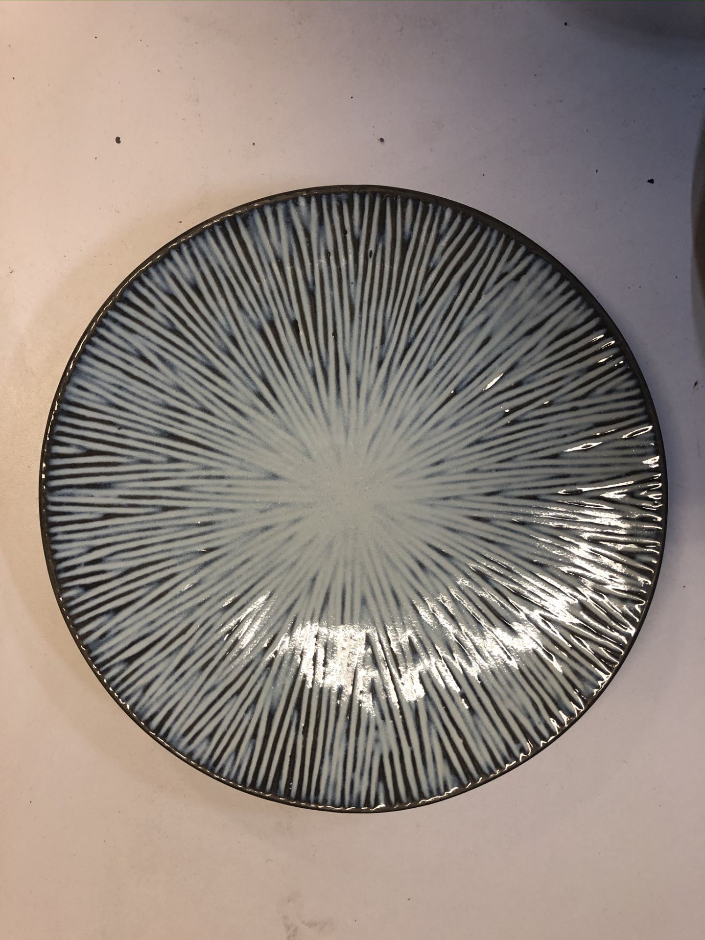 20 x Utopia Porcelain Dinner Plates in Grey/Blue - Image 3 of 4