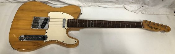 Tanglewood quomaster status 30 electric guitar