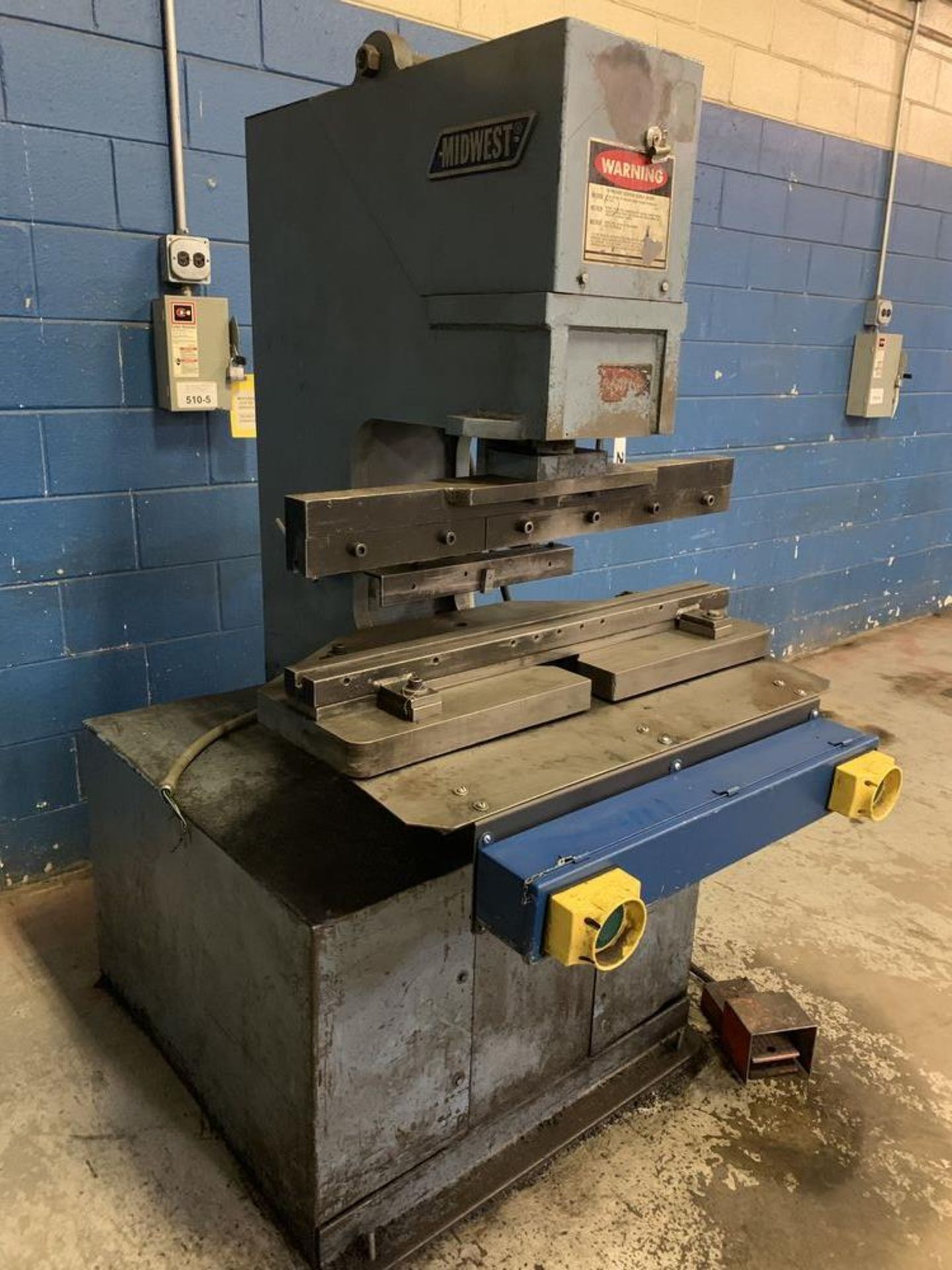 50 Ton Midwest Hydraulic Press Single Station Punch Model 50 P.O. - Image 2 of 3