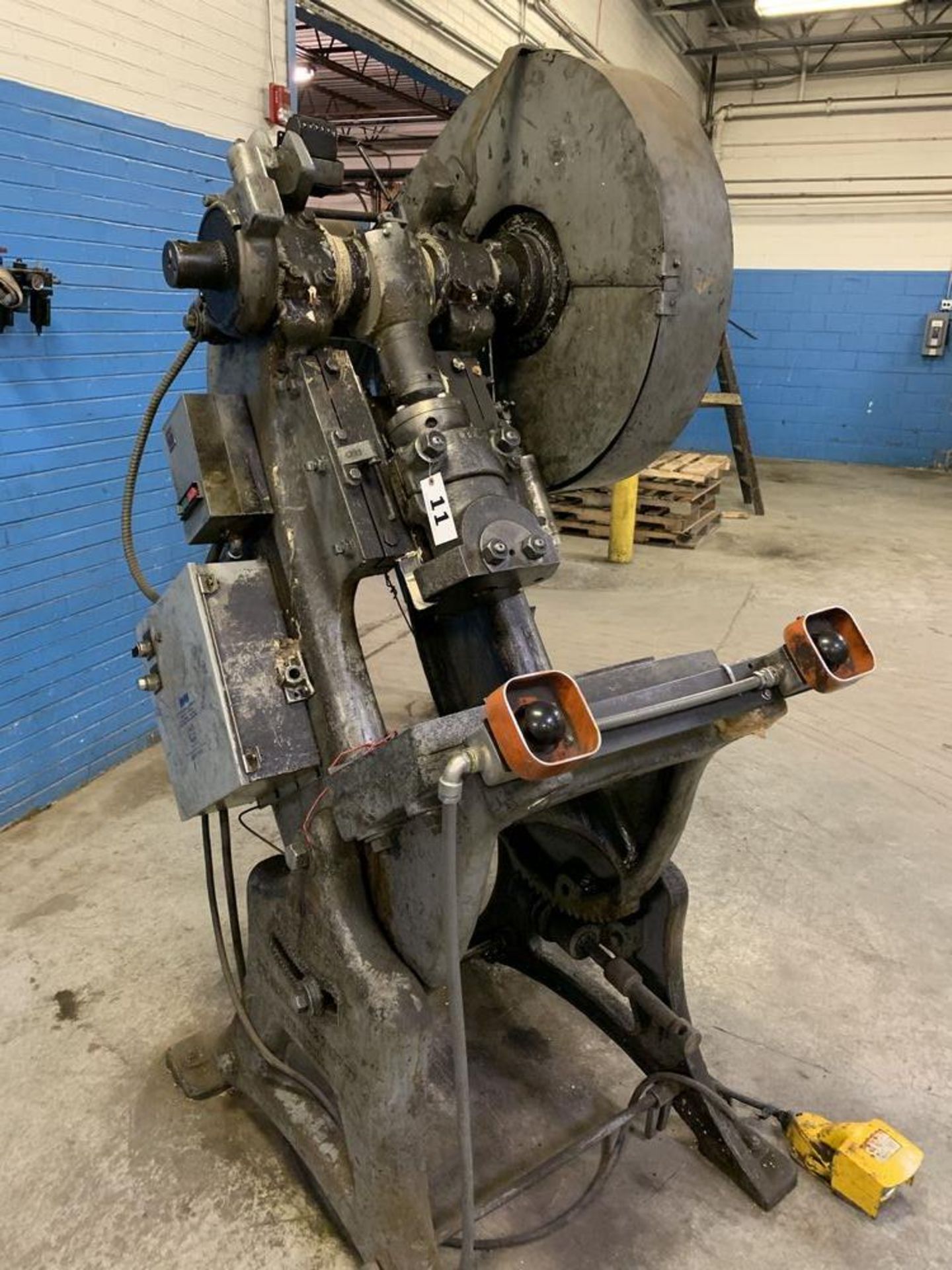 Walsh Air Actuated Mechanical Clutch O.B. I. Press