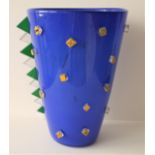 Vase aux écailles et aux dés, en verre soufflé signé SCOTT, daté 91, signé - [...]