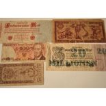 Ensemble de 11 billets de banque anciens de différents pays : Allemagne, Vietnam, [...]