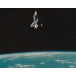 Nasa. Première photographie de la navette spatiale (Mission STS-7) réalisée volant [...]