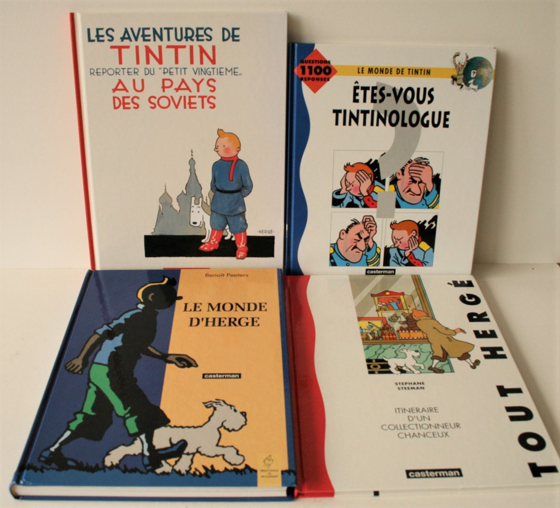 Ensemble de 4 ouvrages sur HERGé : 1. Benoît PEETERS : Le monde d'Hergé, [...]