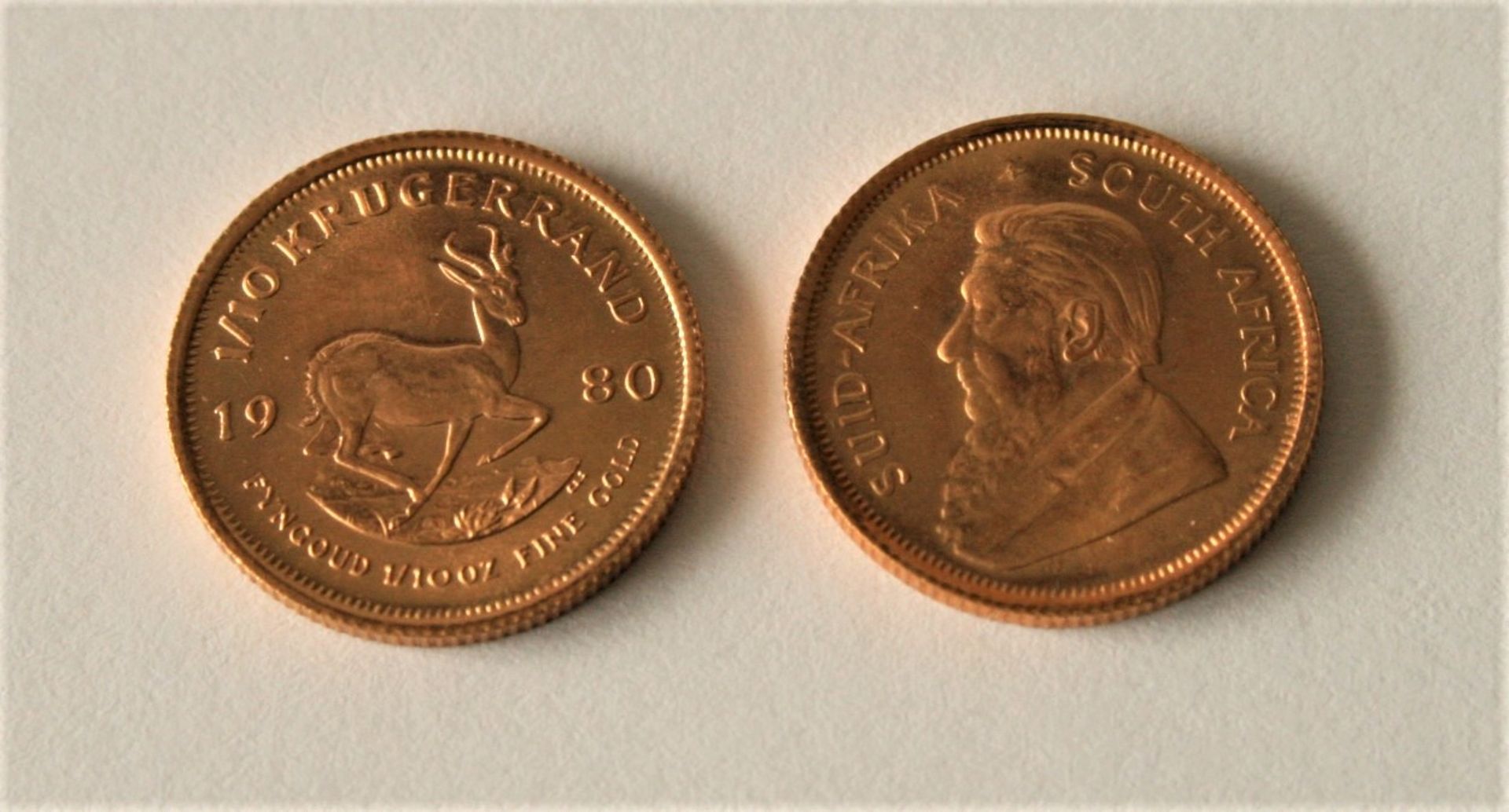 Pièces d'or 2 x 1/10 Krugerrand d'Afrique du Sud, 1980, qualité numismatique - [...]