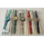 Ensemble de 5 montres SWATCH vintage (années 90), état neuf dans l'emboîtage [...]