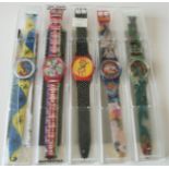 Ensemble de 5 montres SWATCH vintage, état neuf dans l'emboîtage d'origine : 1. 100 [...]