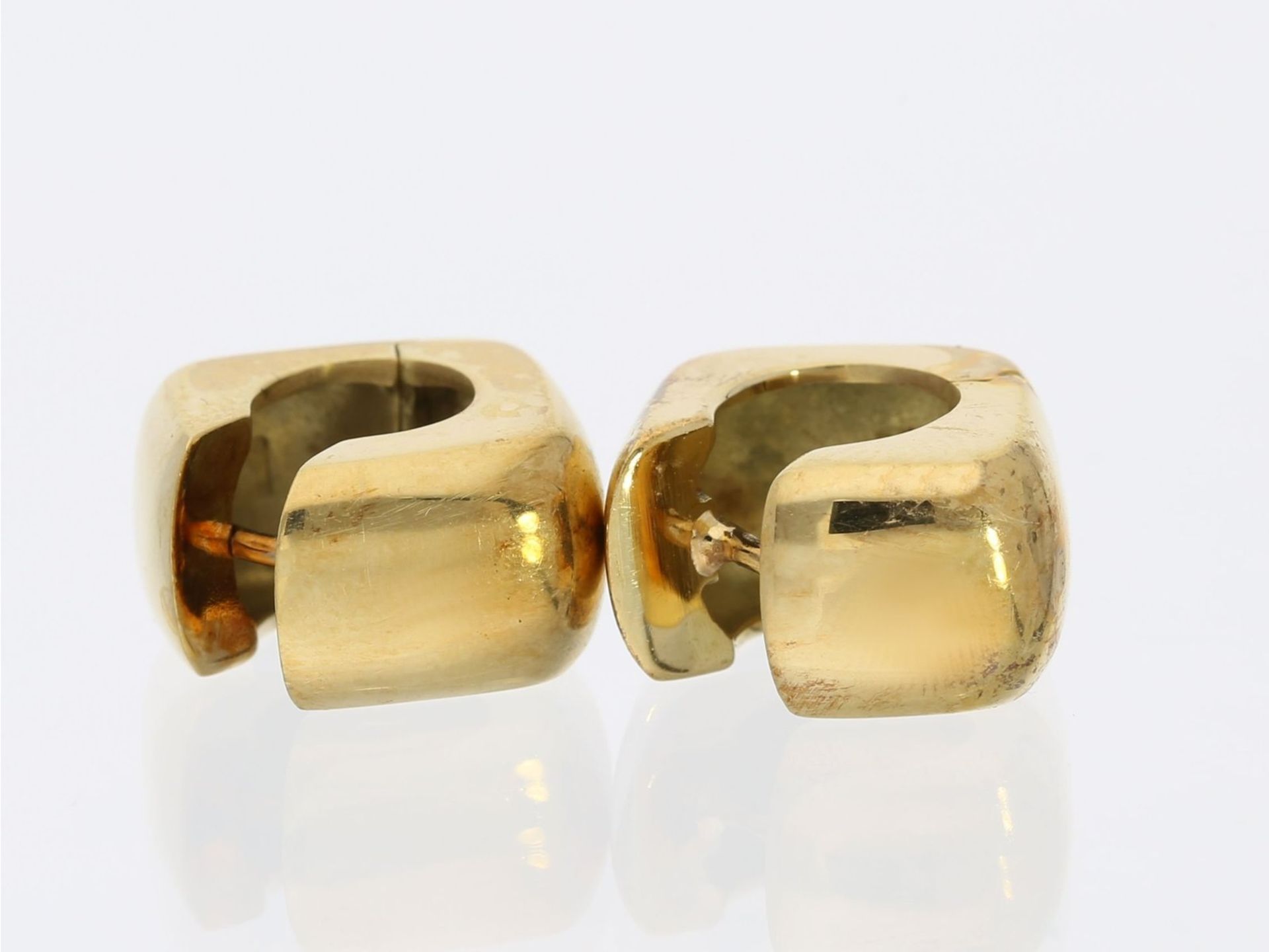 Ohrschmuck: hochwertige, massive vintage Creolen in 18K GoldCa. Ø15mm, ca. 11,2g, 18K Gold, solide