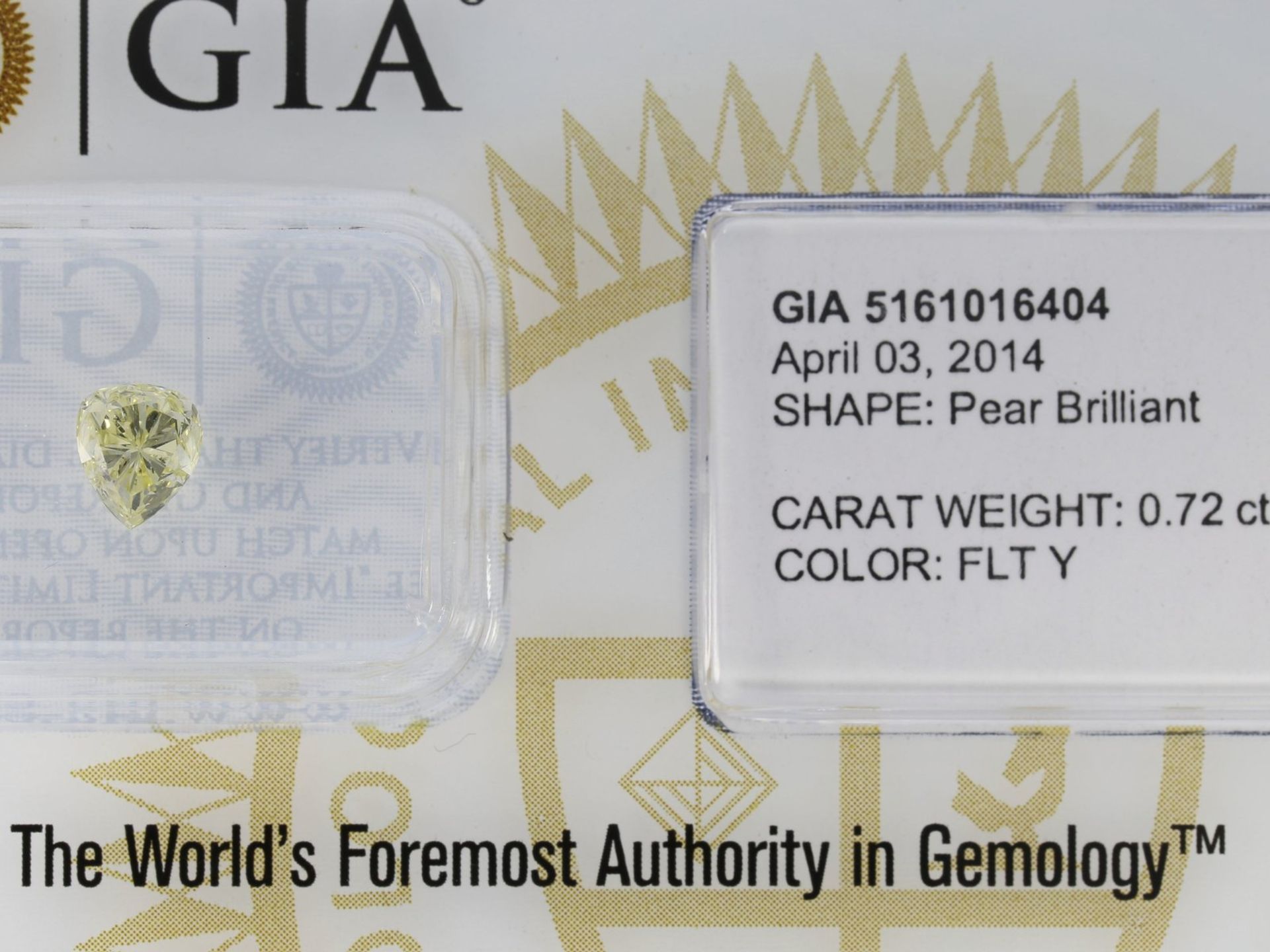 Diamant: feiner farbiger Diamant mit GIA-Report, fancy light yellow, 0,72ct5,66 × 4,85 × 3,94mm, 0,