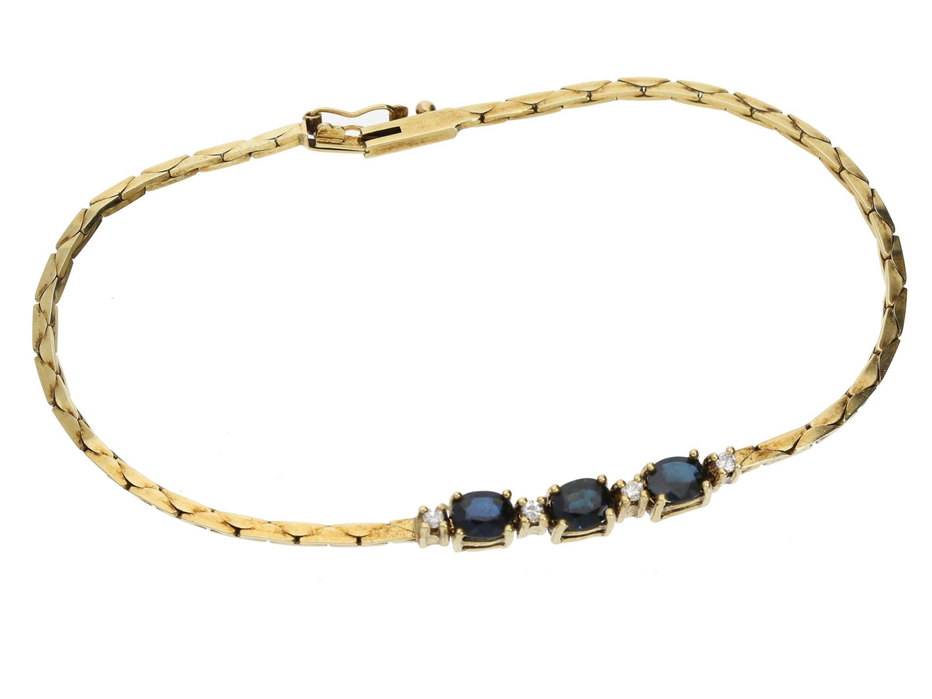 Armband: feines Saphir/Brillantarmband, 60er JahreCa. 18cm lang, ca. 6,5g, 14K Gold, mittig ca.