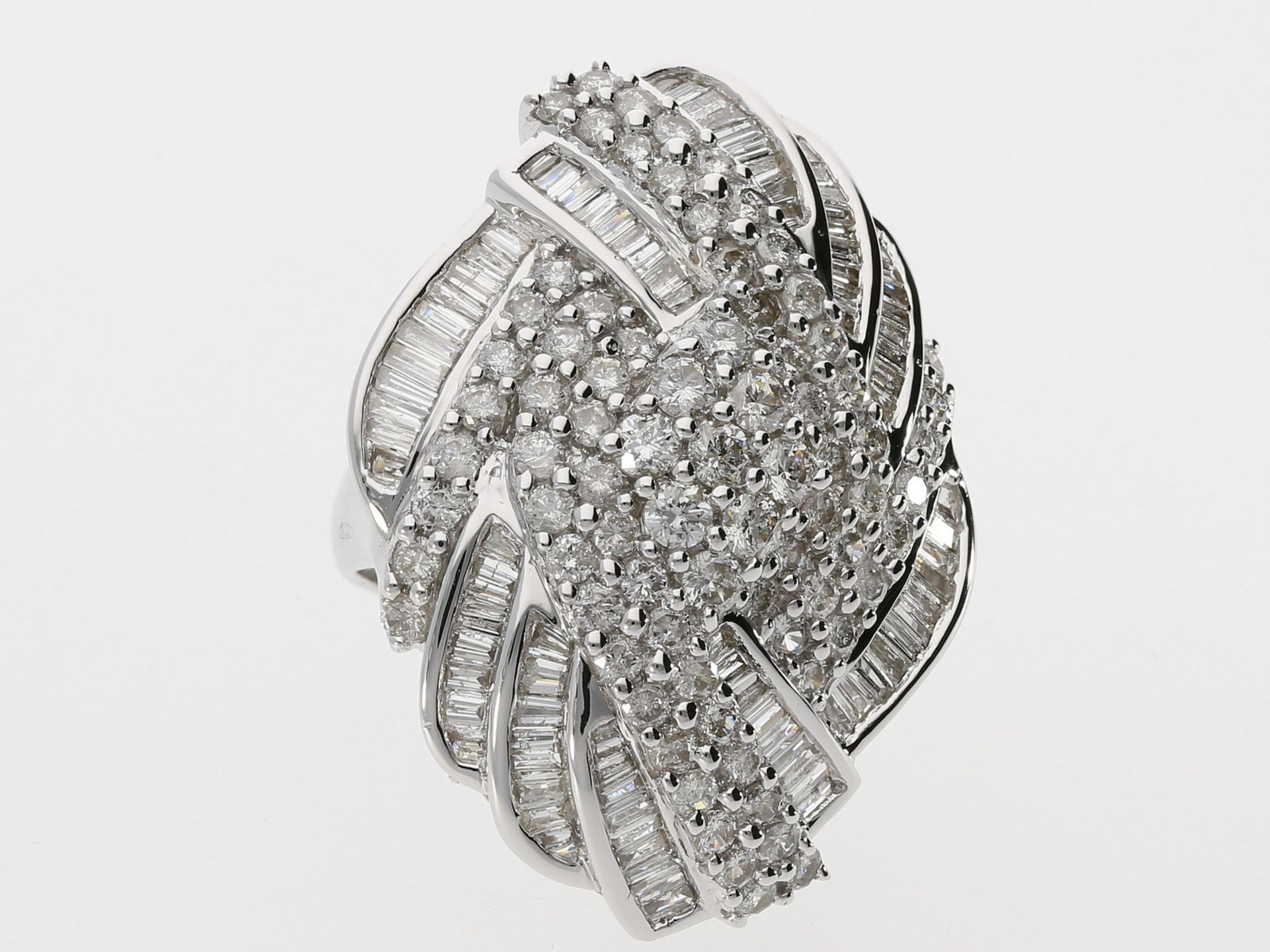 Ring: exklusiver, ehemals sehr teurer Diamant/Brillant-Goldschmiedering "Wasserfall", vermutlich