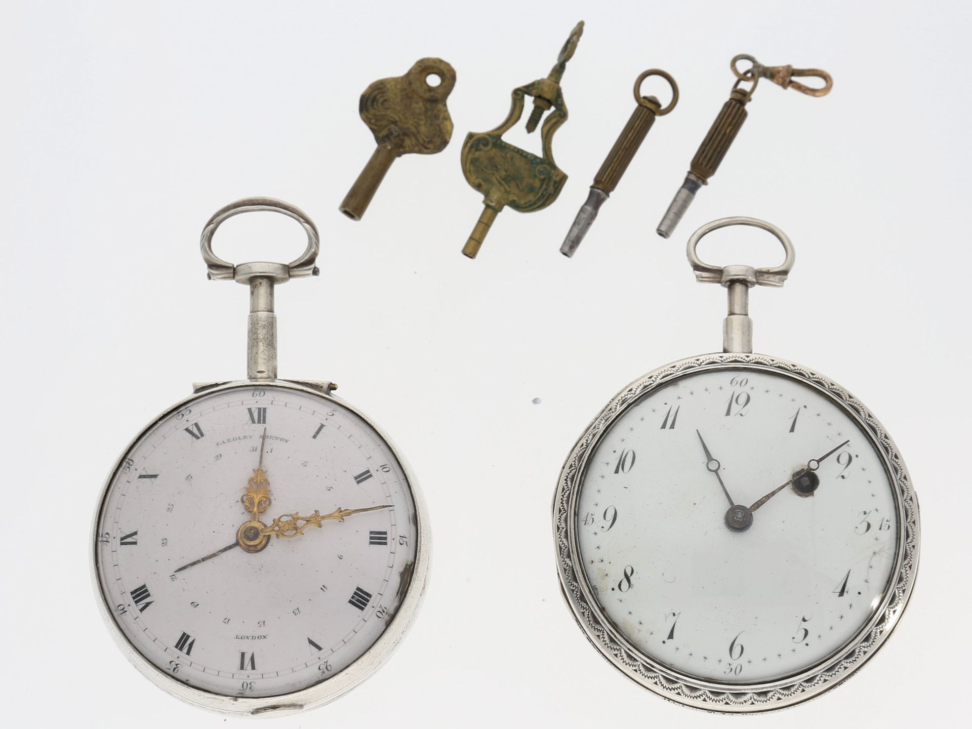 Taschenuhr: Konnvolut von 2 seltenen Spindeluhren, um 1800, dabei Eardley Norton London1. ca.53mm,