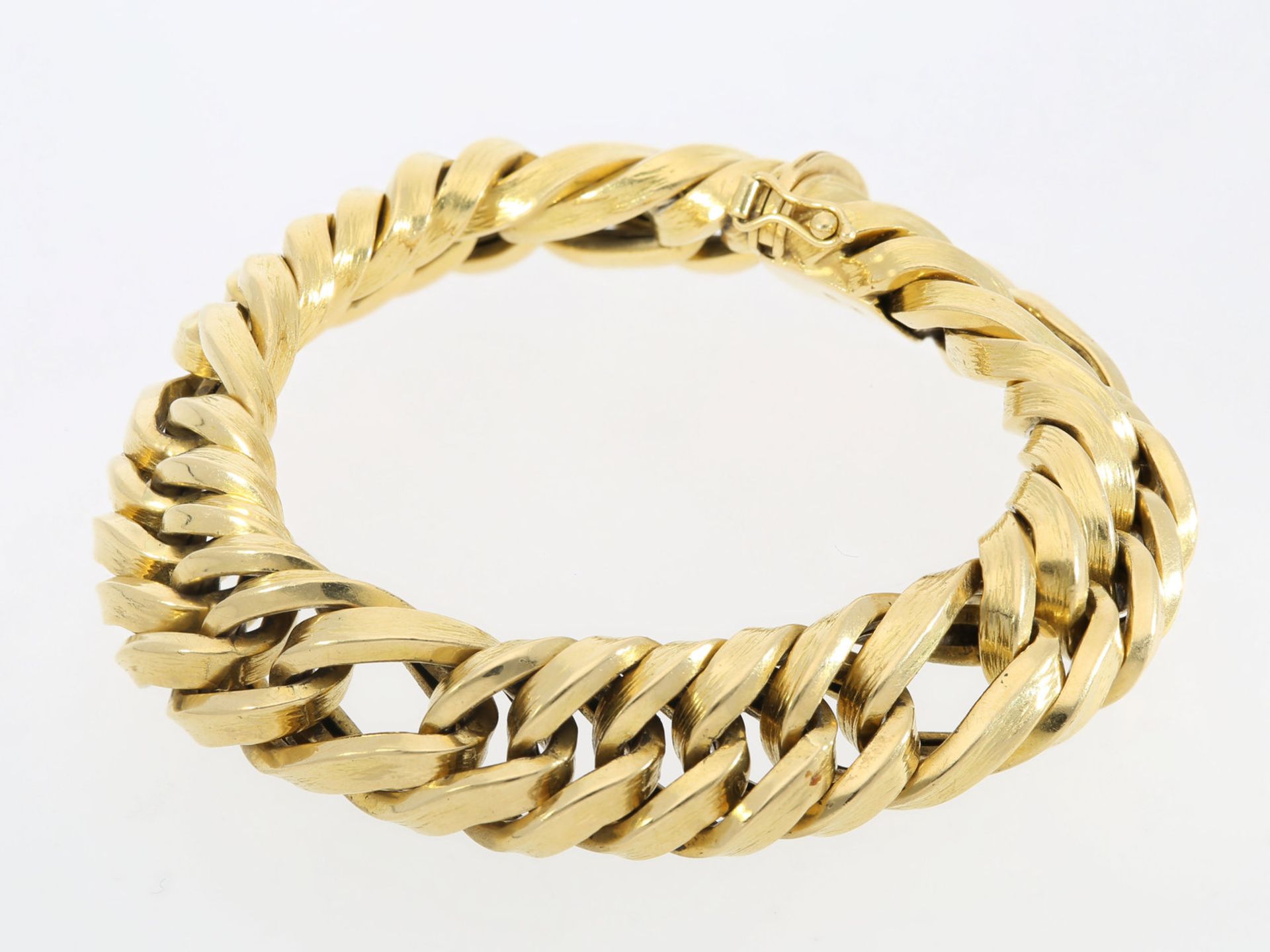 Armband: breites und schweres Goldschmiedearmband aus 18K GoldCa. 20,5cm lang, ca. 57g, 18K Gold, - Bild 2 aus 3