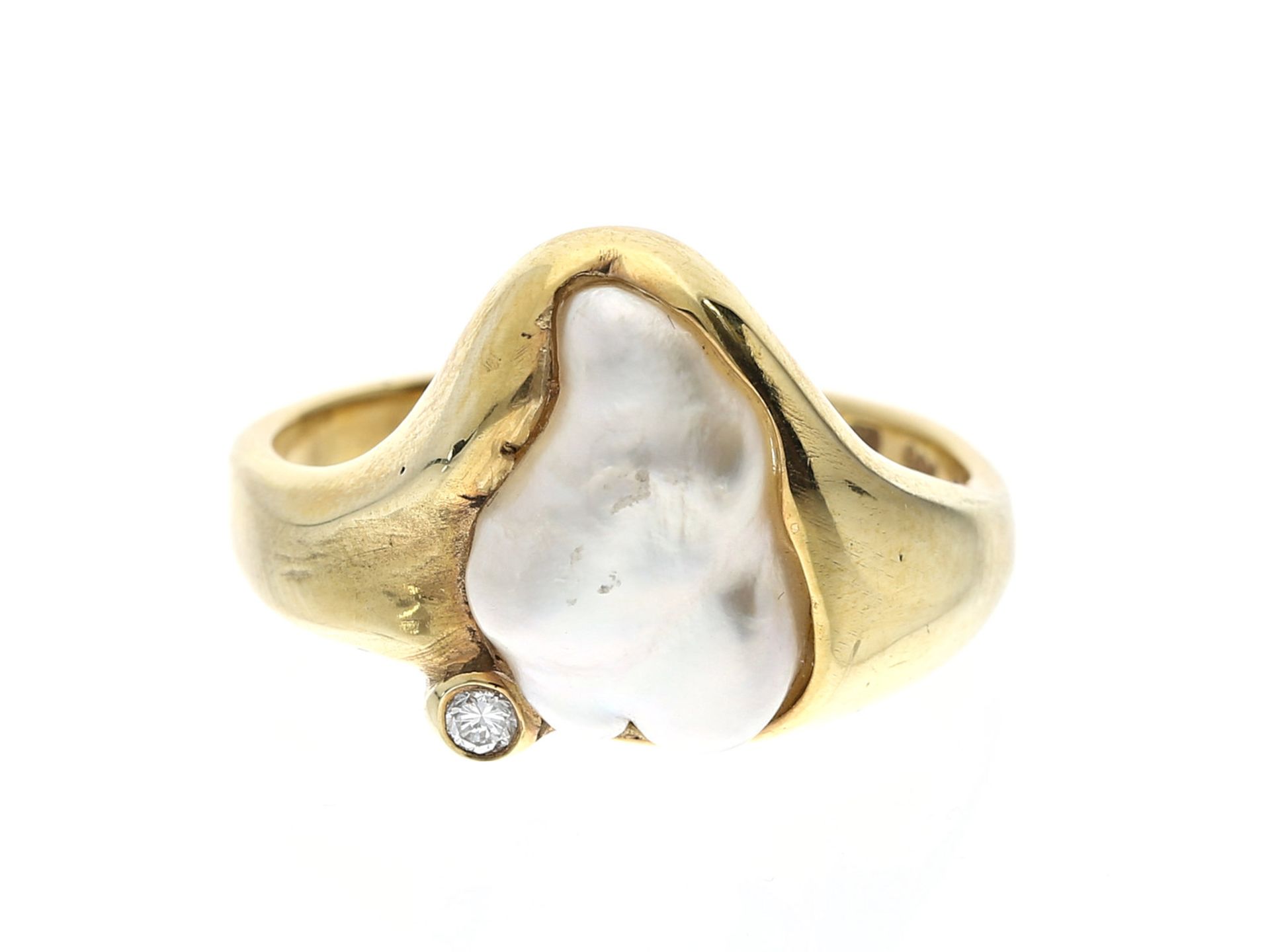 Ring: vintage Damenring mit Barockperle und Brillant, Handarbeit in 14K Gold, Goldschmiedepreis