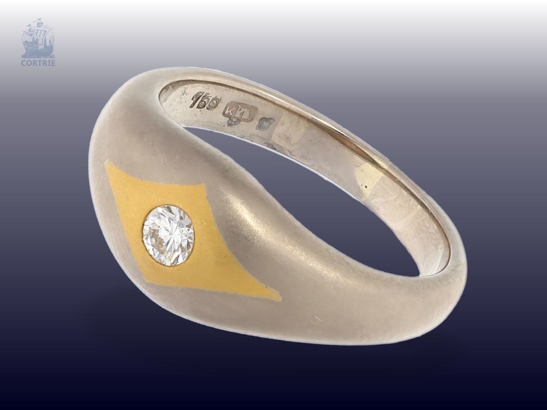 Ring: massiver und neuwertiger Bicolor-Goldschmiedering mit Brillant, NP ca. 980€Ca. Ø17mm, RG53,