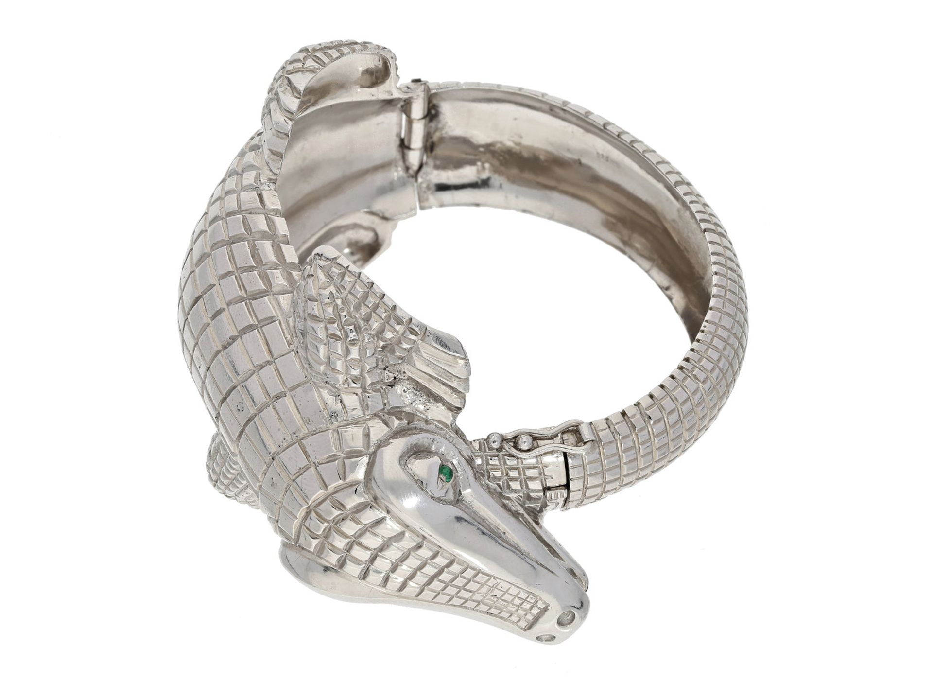 Armreif: außergewöhnlicher Silberarmreif in Krokodil-OptikCa. Ø62mm, ca. 124g, 925er Silber,