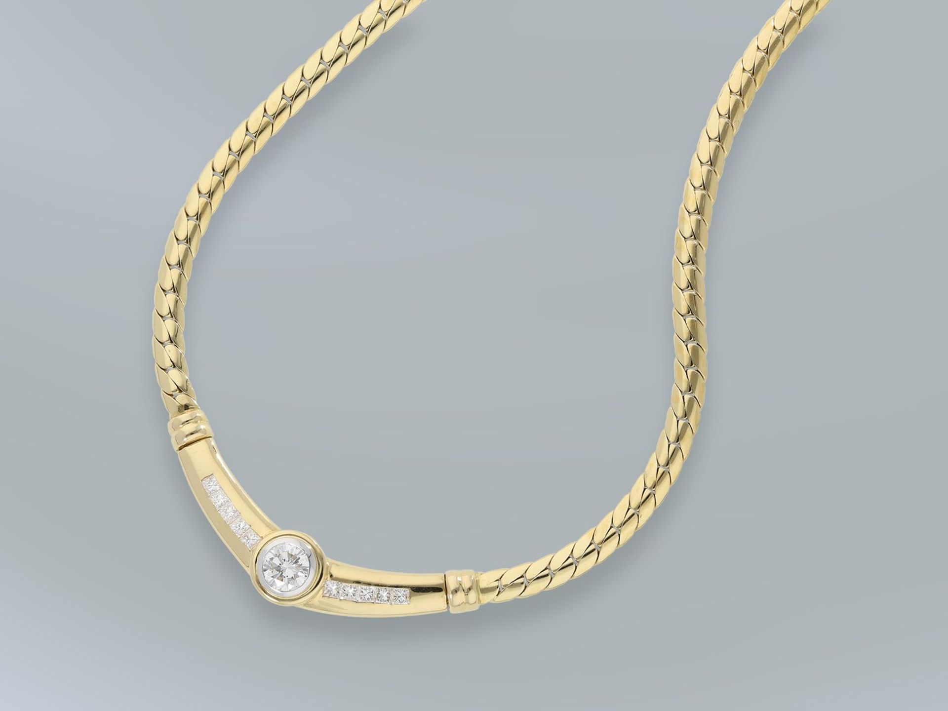 Kette/Collier: exklusives Brillantcollier aus 18K Gold mit hochwertigem Brillant/Diamantbesatz, - Bild 2 aus 2