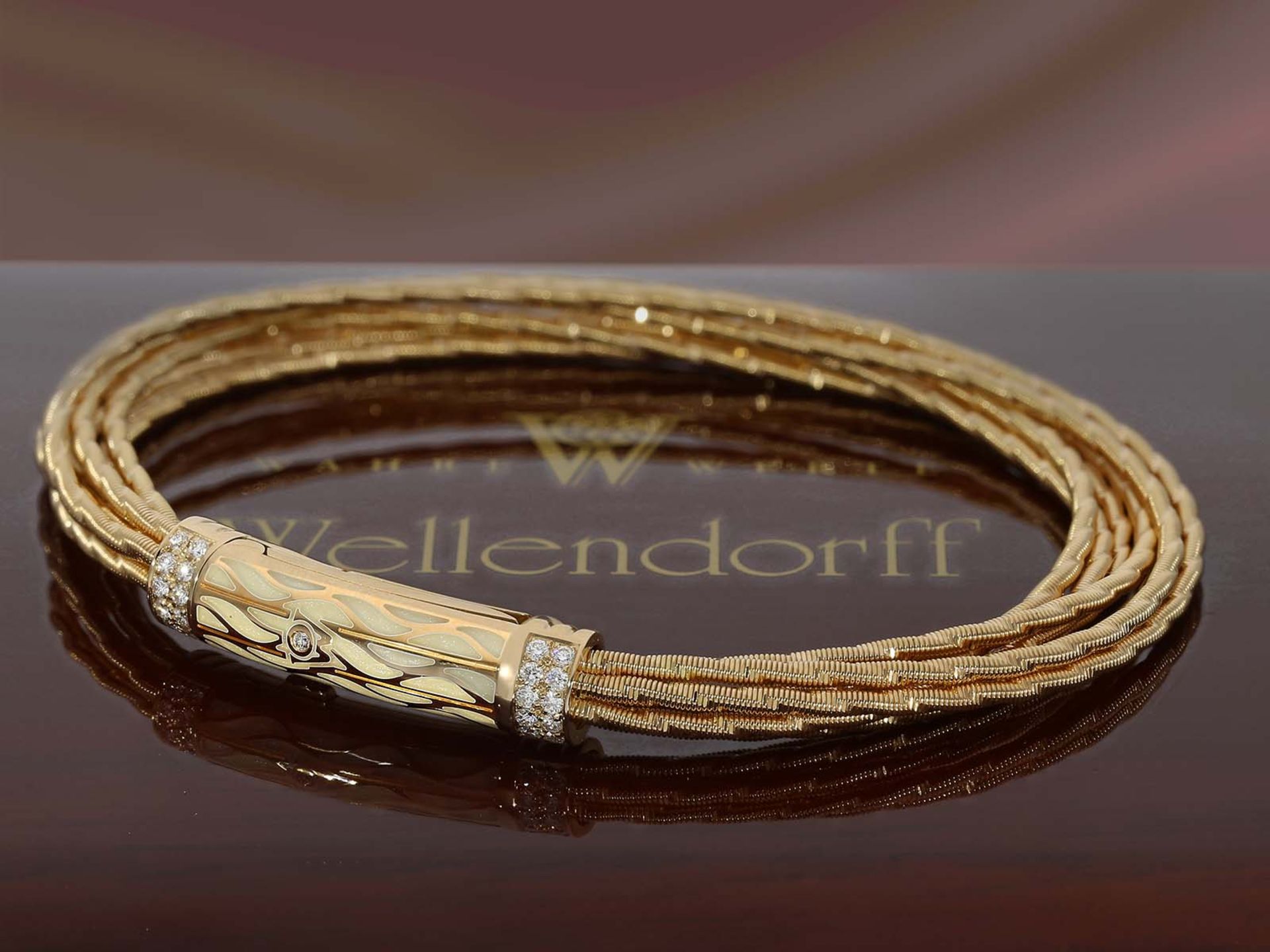 Armband: exquisites, neuwertiges Gold/Emaille-Armband von Wellendorff "Flügel der Nacht",