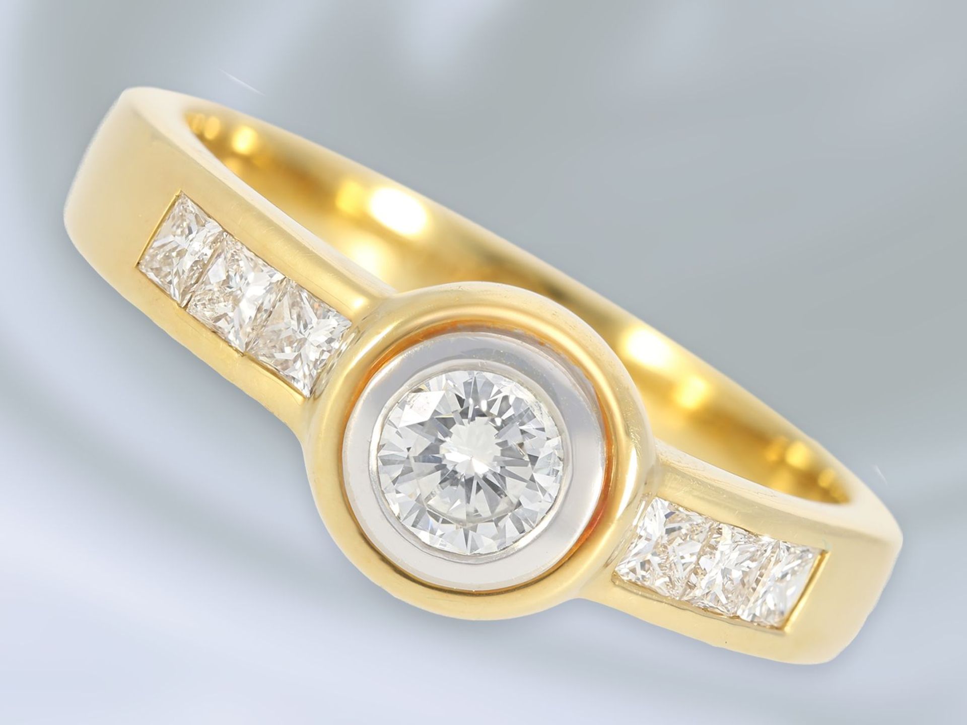 Ring: 18K goldener Brillant/Diamant-Goldschmiedering, 0,59ctCa. Ø17mm, RG54, ca. 5,9g, 18K Gold,