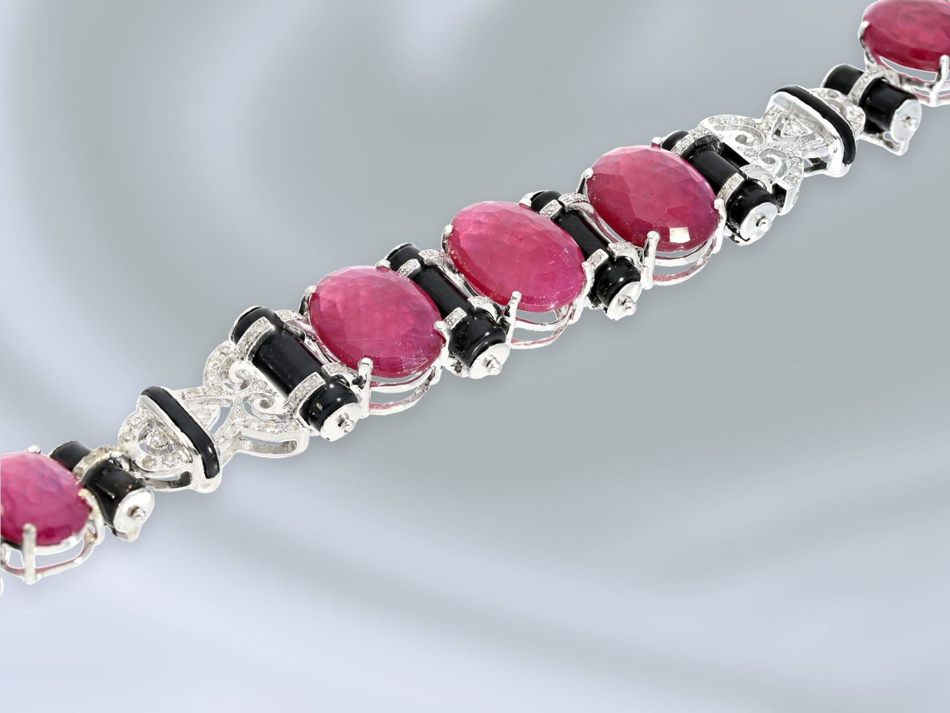Armband: außergewöhnliches, dekoratives Designer-Armband im Stil des Art déco, reicher Diamant-/ - Bild 3 aus 3