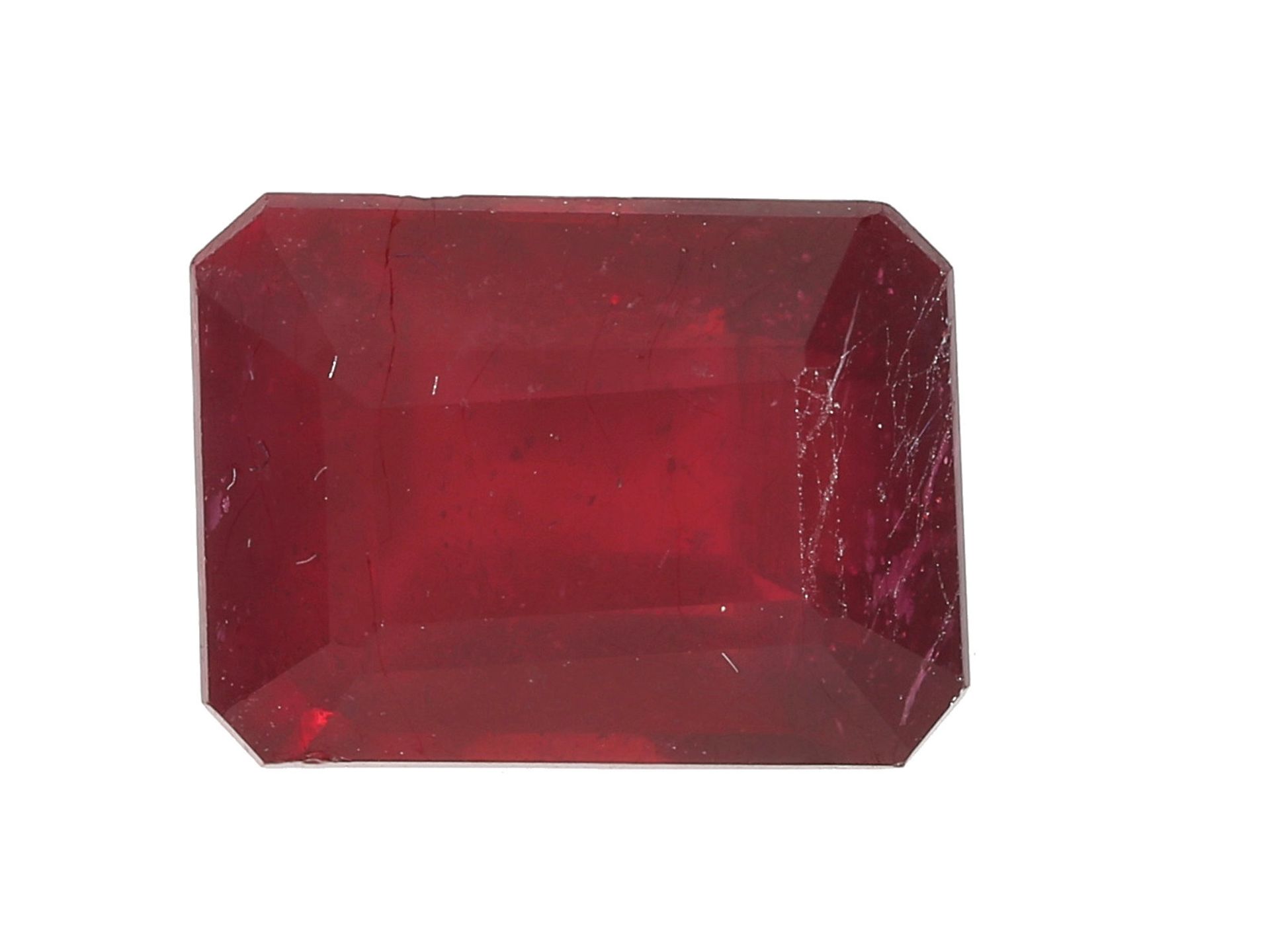 Rubin: natürlicher Rubin im Emerald Cut von 4,72ctLt. IGL Zertifikat: natürlicher Rubin im Emerald