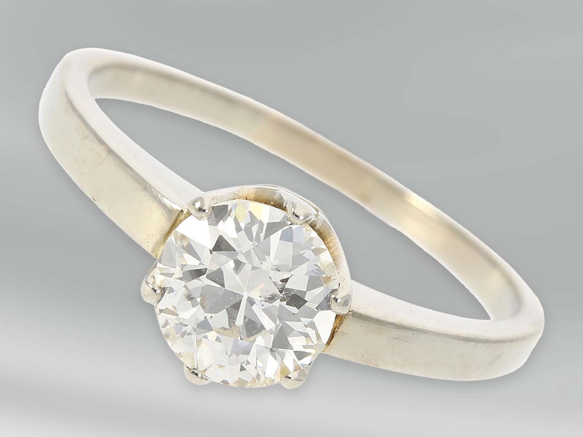 Ring: hochwertiger vintage Solitärring mit Altschliff-Diamant, ca.1ct, 14K WeißgoldCa. Ø17,5mm,
