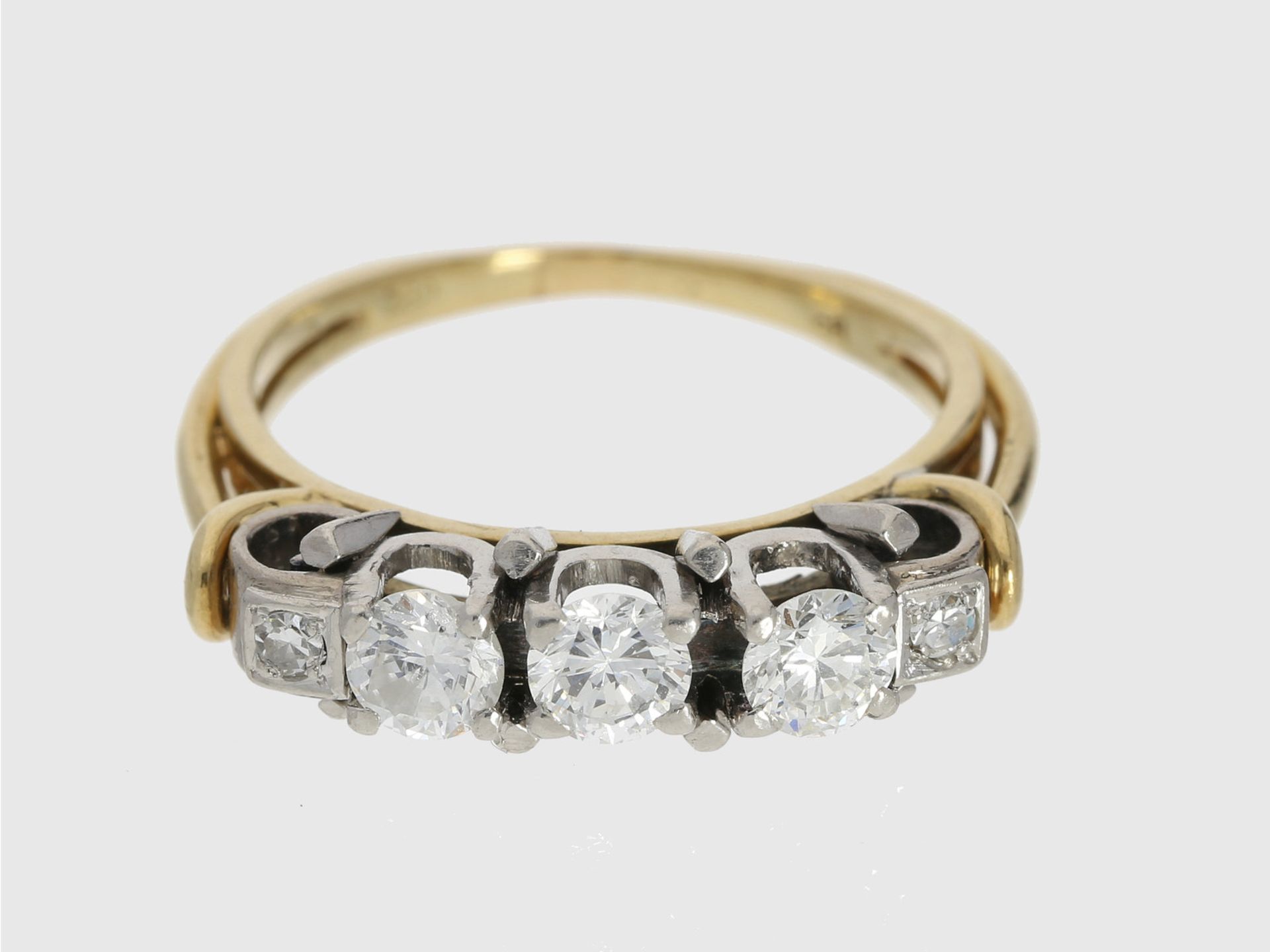 Ring: vintage Bicolor-Brillantring, ca. 0,75ct, 18K GoldCa. Ø18mm, RG56, Breite oben ca. 6mm, ca.