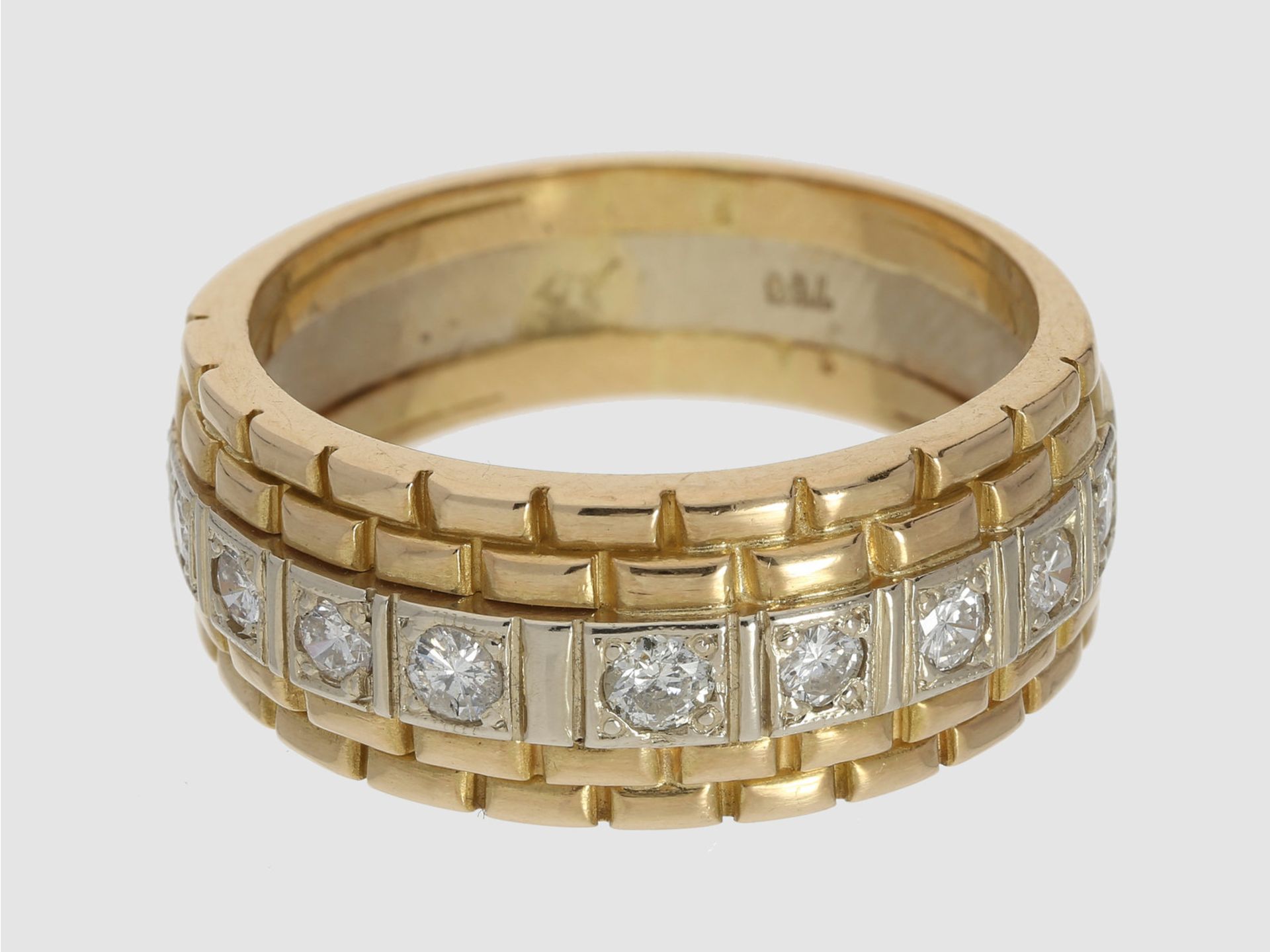 Ring: breiter und schwerer Bicolor-Herrenring mit Brillanten, ca. 0,5ct, 18K GoldCa. Ø21mm, RG66,